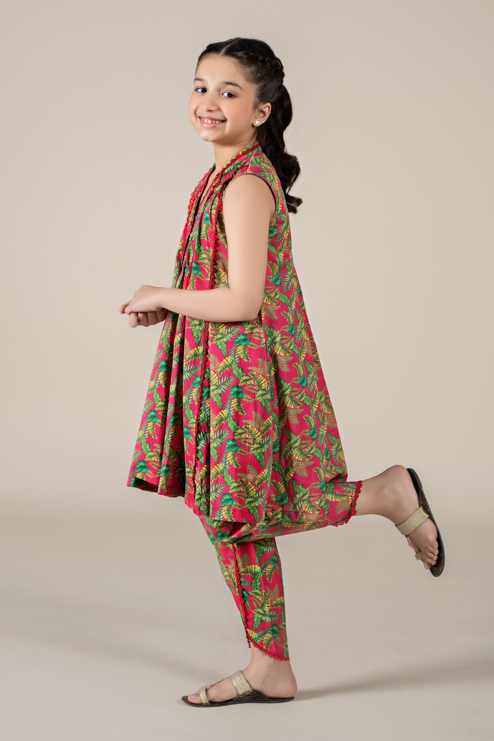Maria B | 2 Piece Printed Lawn Suit | MKD-EF25-68 - by - Libasekhas UK - Registered Vendor of : Maria B - 100% Original Designer Dresss