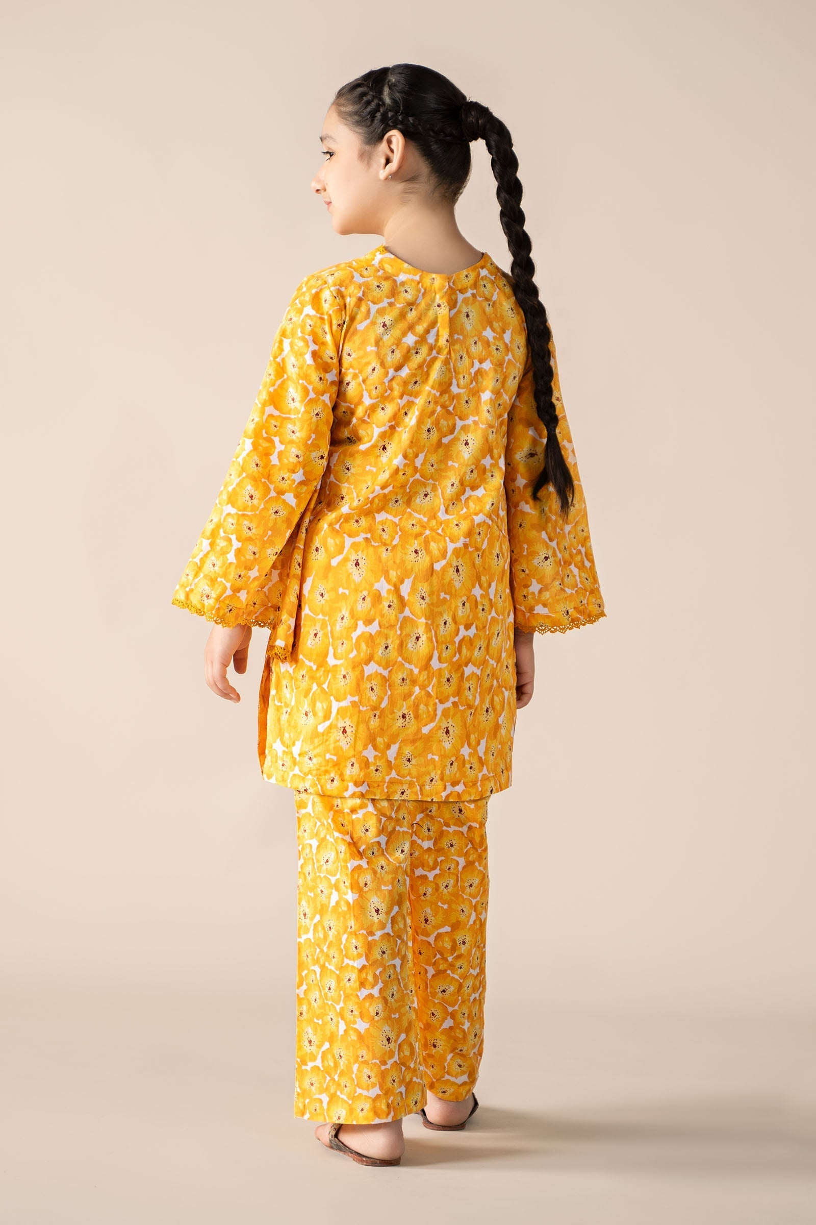 Maria B | 2 Piece Printed Lawn Suit | MKD-EF25-69 - by - Libasekhas UK - Registered Vendor of : Maria B - 100% Original Designer Dresss