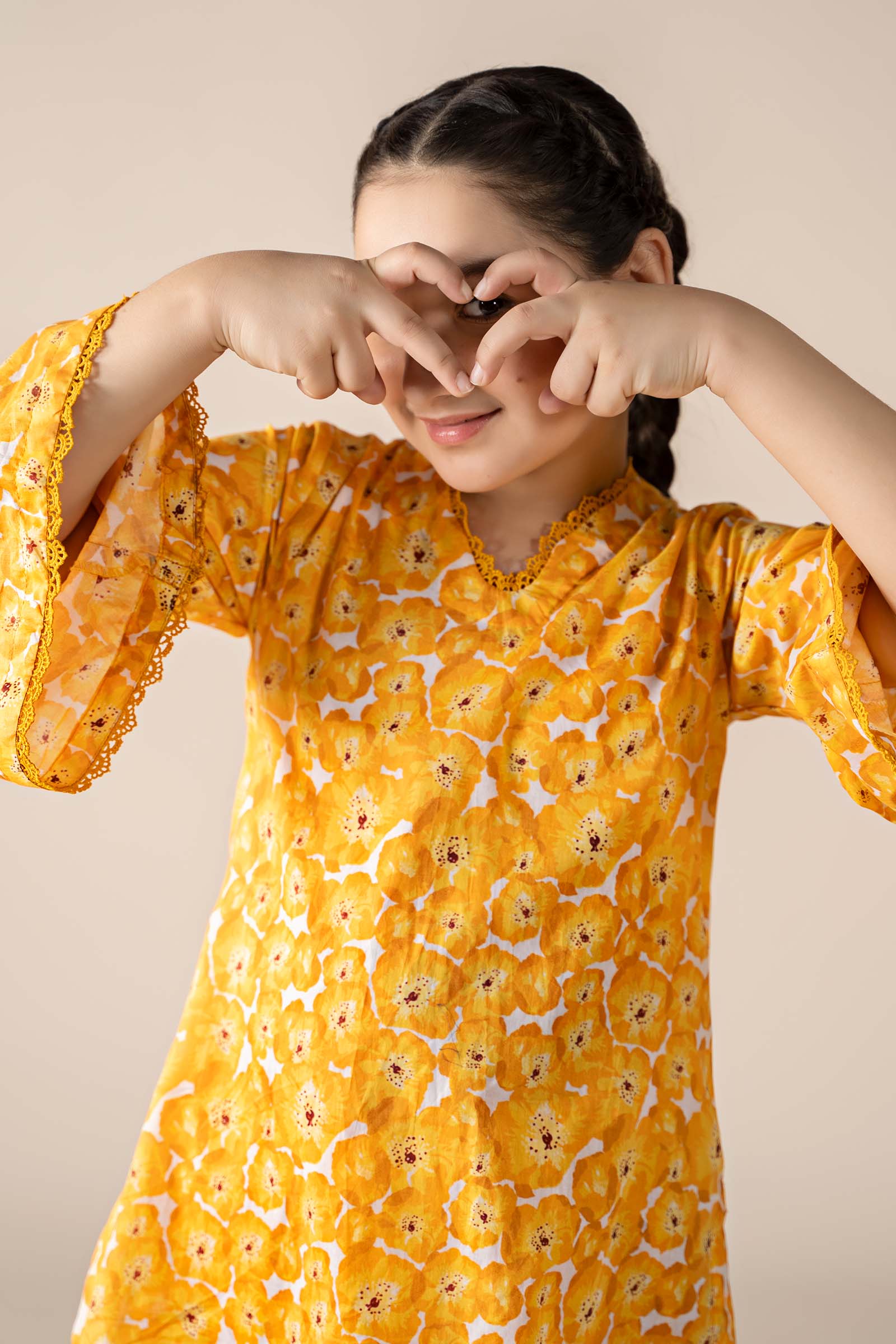 Maria B | 2 Piece Printed Lawn Suit | MKD-EF25-69 - by - Libasekhas UK - Registered Vendor of : Maria B - 100% Original Designer Dresss