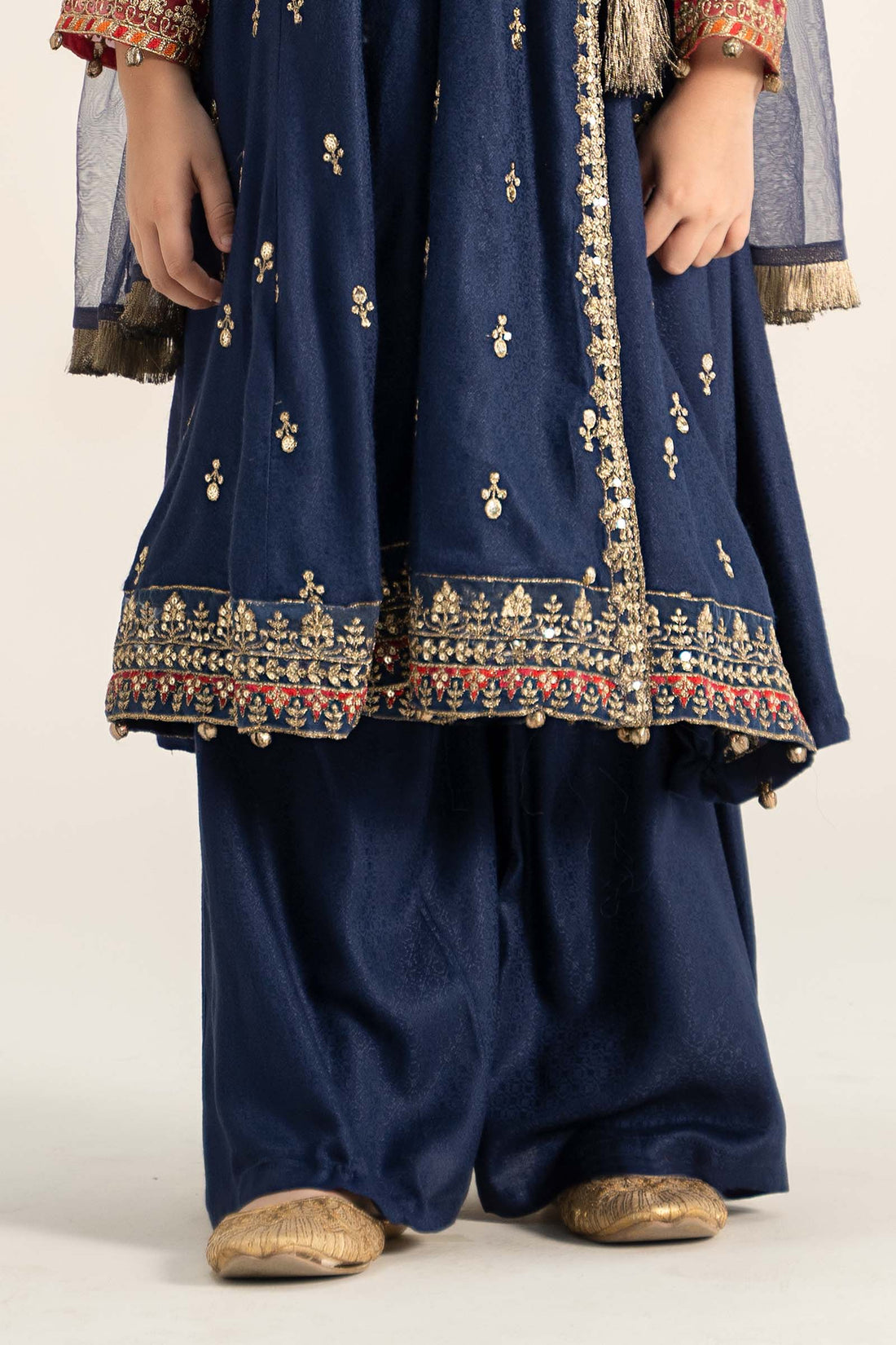 Maria B | 3 Piece Embroidered Linen Suit | MKD-W24-08 - by - Libasekhas UK - Registered Vendor of : Maria B - 100% Original Designer Dresss