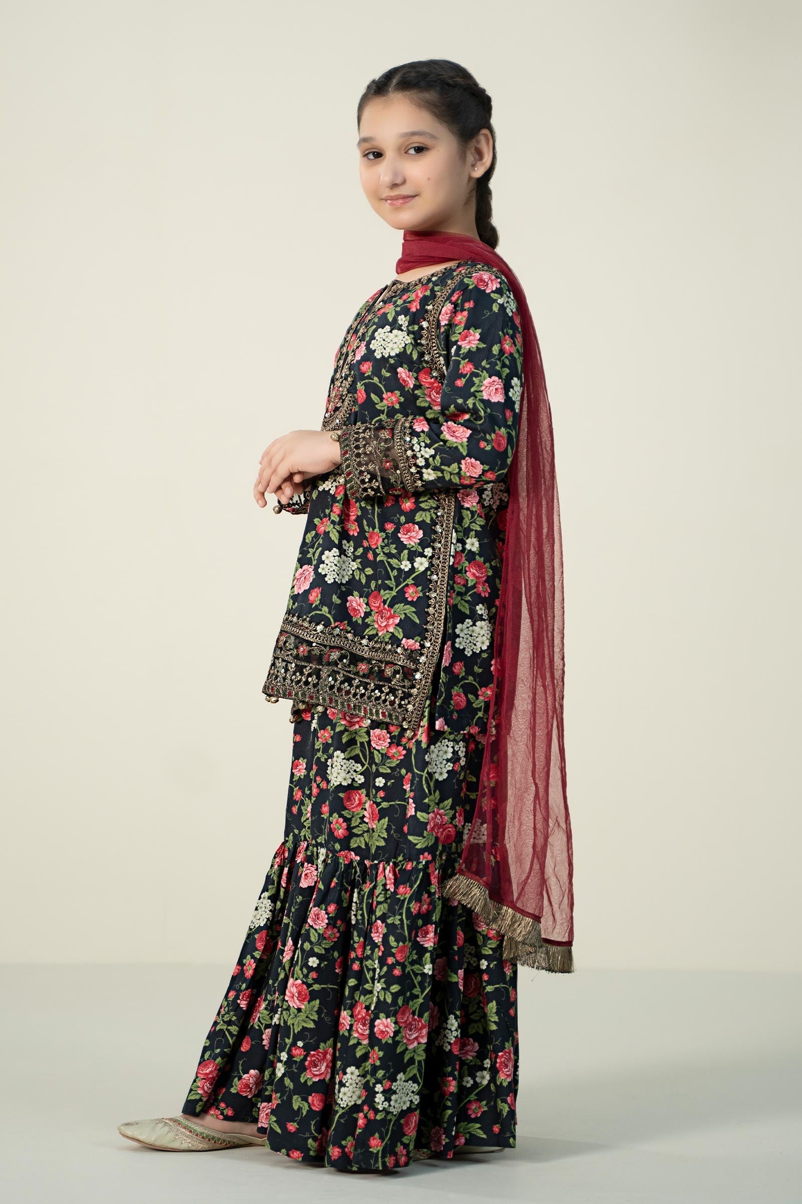 Maria B | 3 Piece Printed Linen Suit | MKD-W24-19 - by - Libasekhas UK - Registered Vendor of : Maria B - 100% Original Designer Dresss