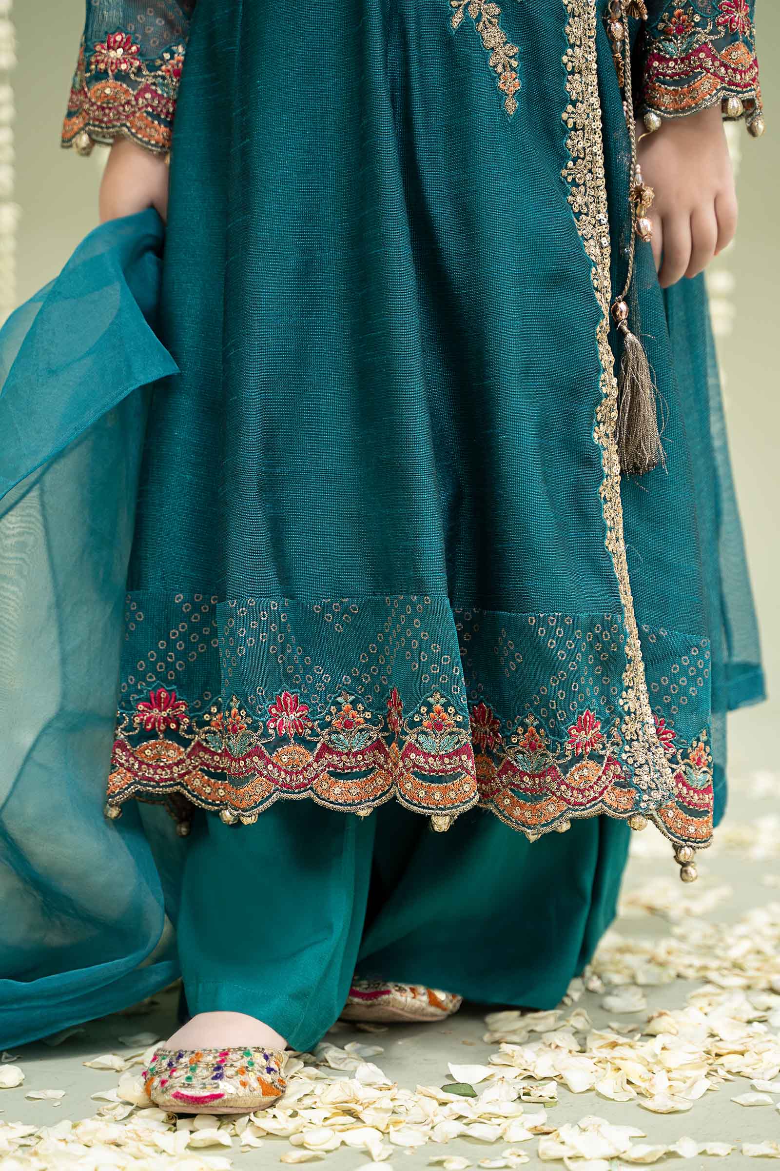 Maria B | 3 Piece Embroidered Paper Cotton Suit | MKD-W24-22 - by - Libasekhas UK - Registered Vendor of : Maria B - 100% Original Designer Dresss