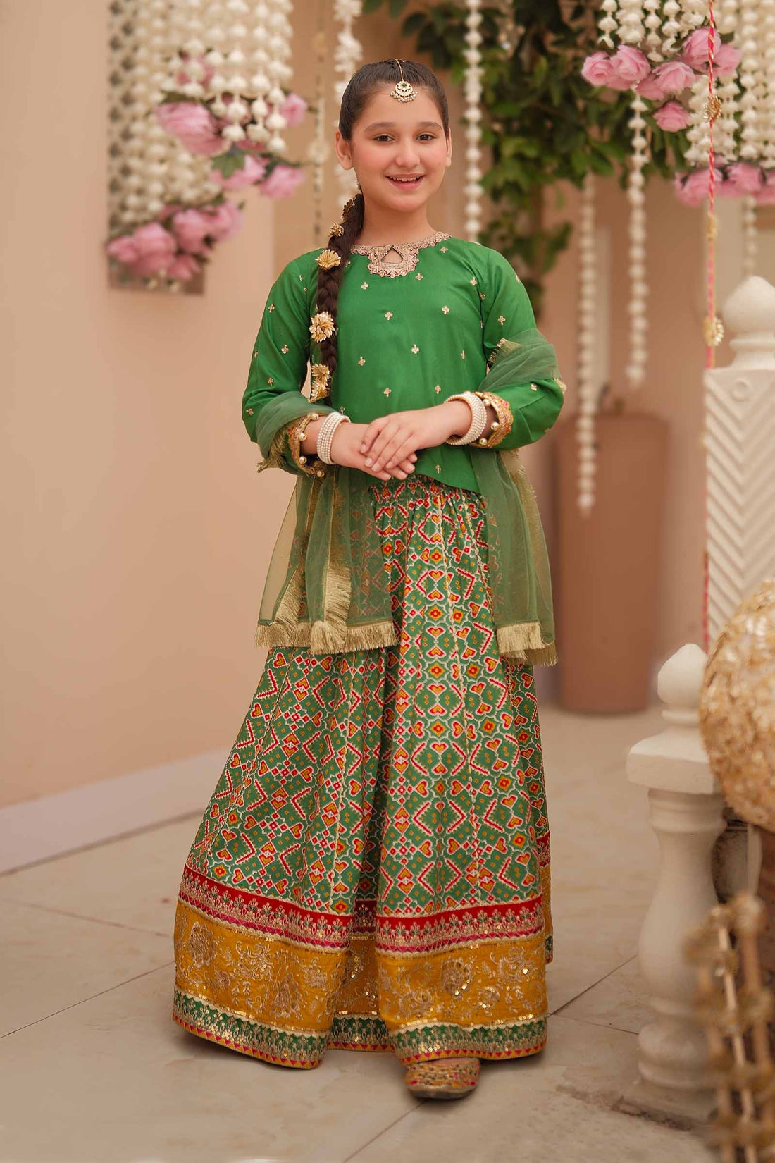 Maria B | 3 Piece Embroidered Linen Suit | MKD-W24-04 - by - Libasekhas UK - Registered Vendor of : Maria B - 100% Original Designer Dresss