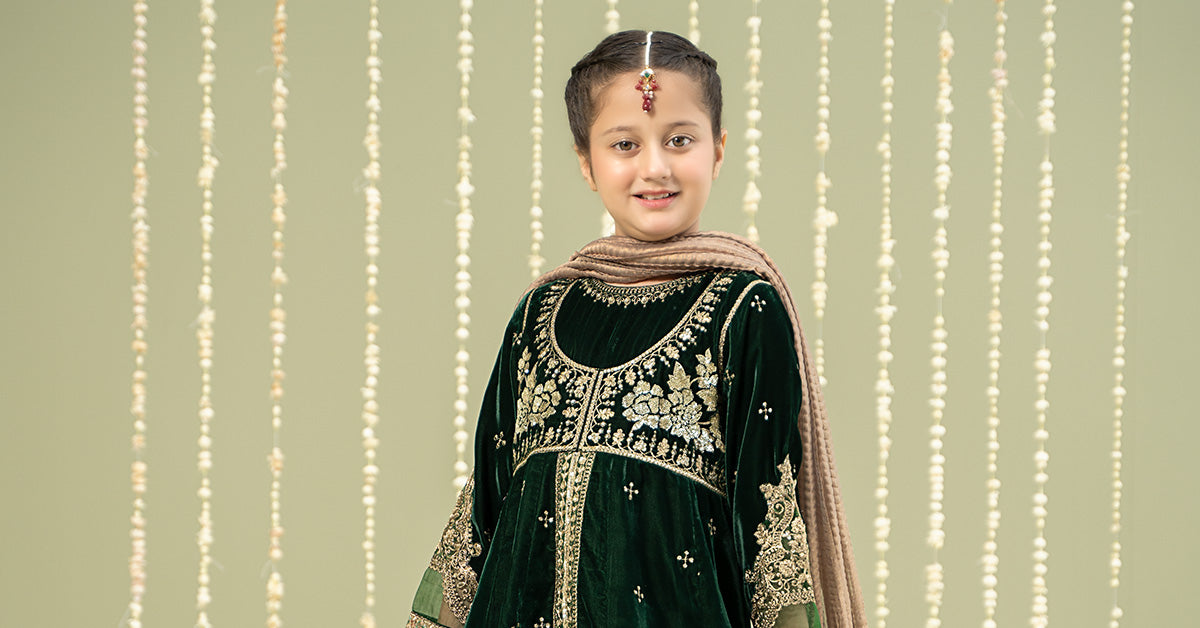 Maria B | 3 Piece Embroidered Velvet Suit | MKS-W24-40 - by - Libasekhas UK - Registered Vendor of : Maria B - 100% Original Designer Dresss
