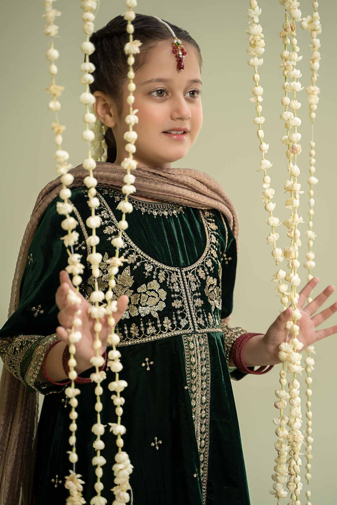 Maria B | 3 Piece Embroidered Velvet Suit | MKS-W24-40 - by - Libasekhas UK - Registered Vendor of : Maria B - 100% Original Designer Dresss