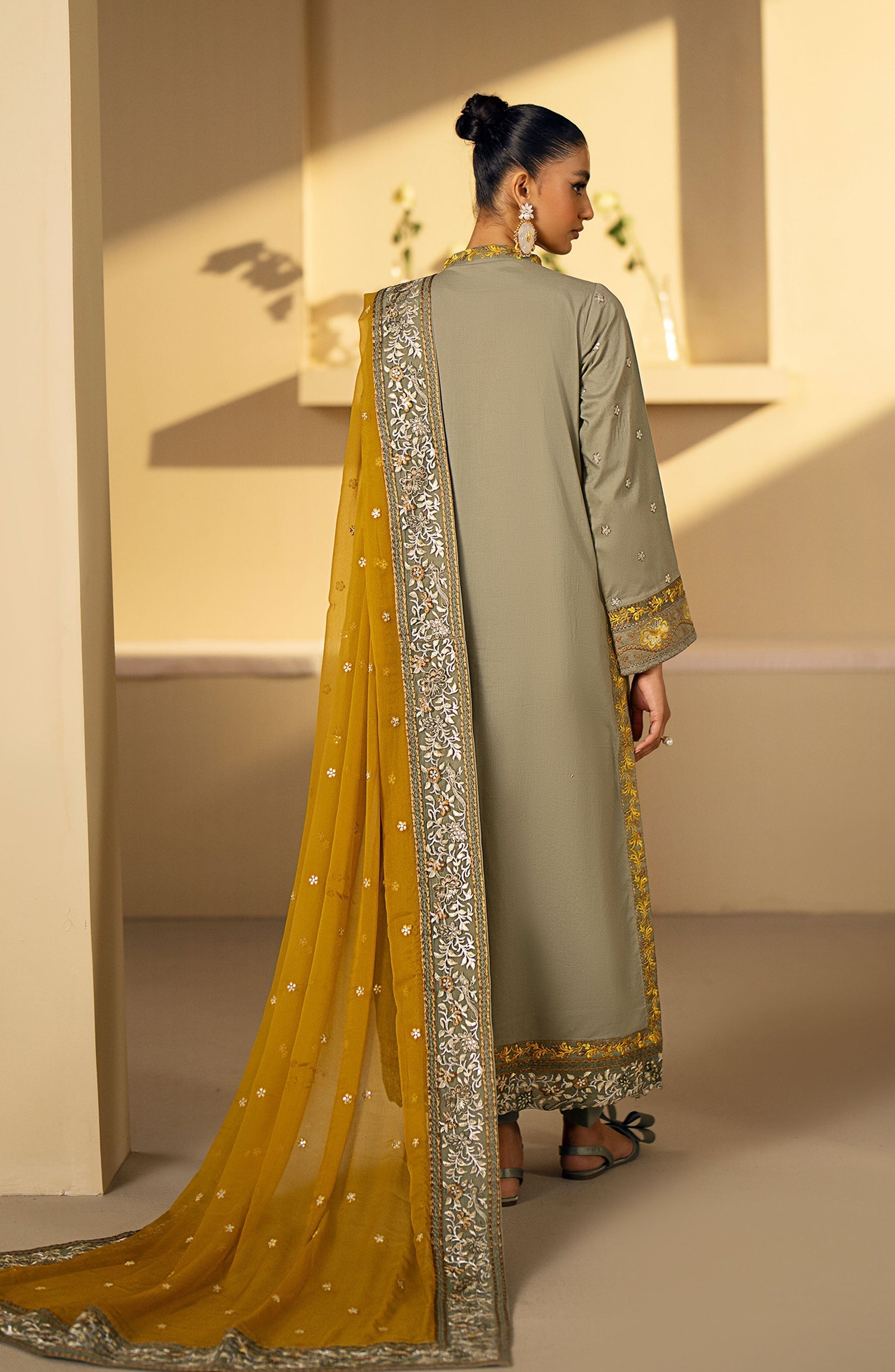 Maryum N Maria | Eid Edit 24 | Rada - by - Libasekhas UK - Registered Vendor of : Maryum N Maria - 100% Original Designer Dresss