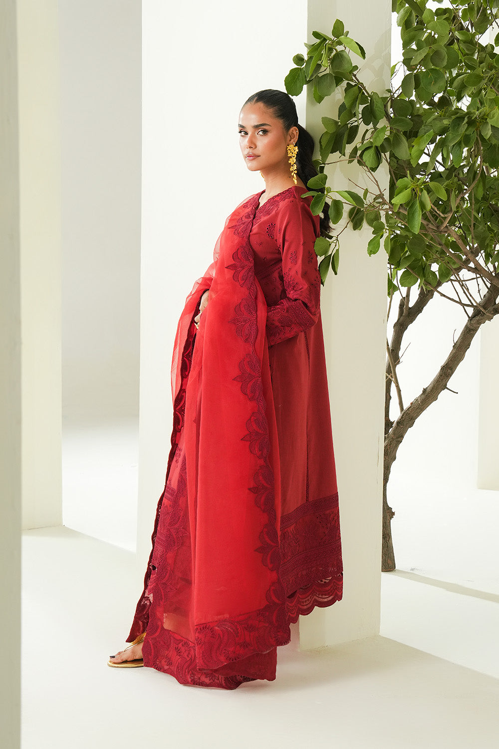 Maryum N Maria | Soiree Lawn | Zinnia - by - Libasekhas UK - Registered Vendor of : Maryum N Maria - 100% Original Designer Dresss