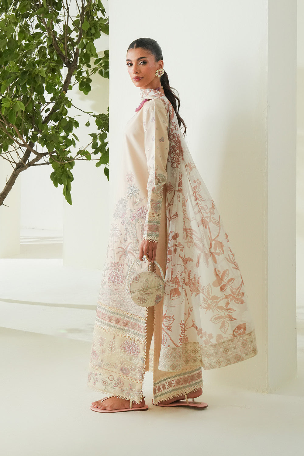 Maryum N Maria | Soiree Lawn |  Shore - by - Libasekhas UK - Registered Vendor of : Maryum N Maria - 100% Original Designer Dresss