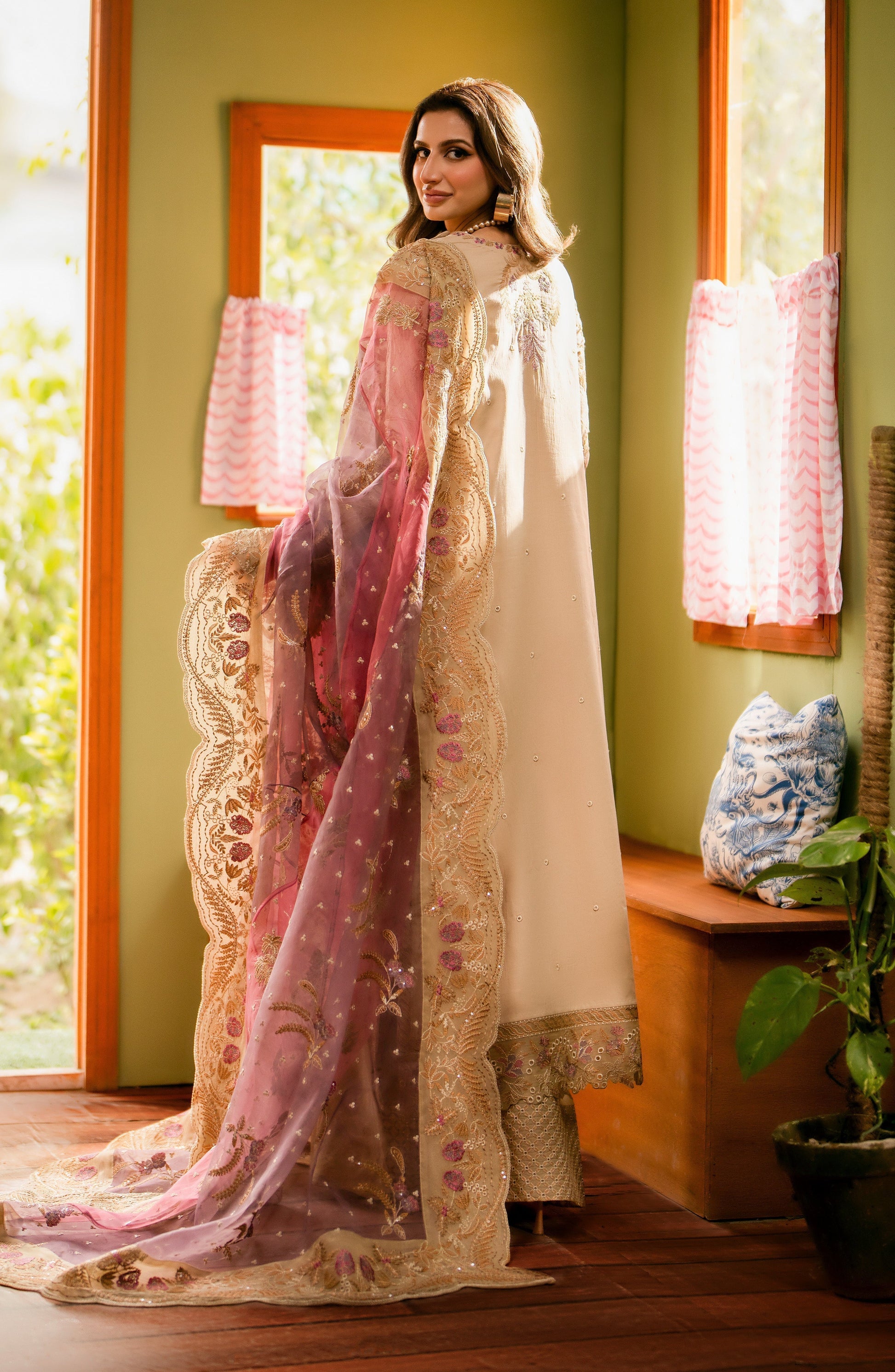 Maryum N Maria | Luxury Lawn 24 | Kissa - by - Libasekhas UK - Registered Vendor of : Maryum N Maria - 100% Original Designer Dresss