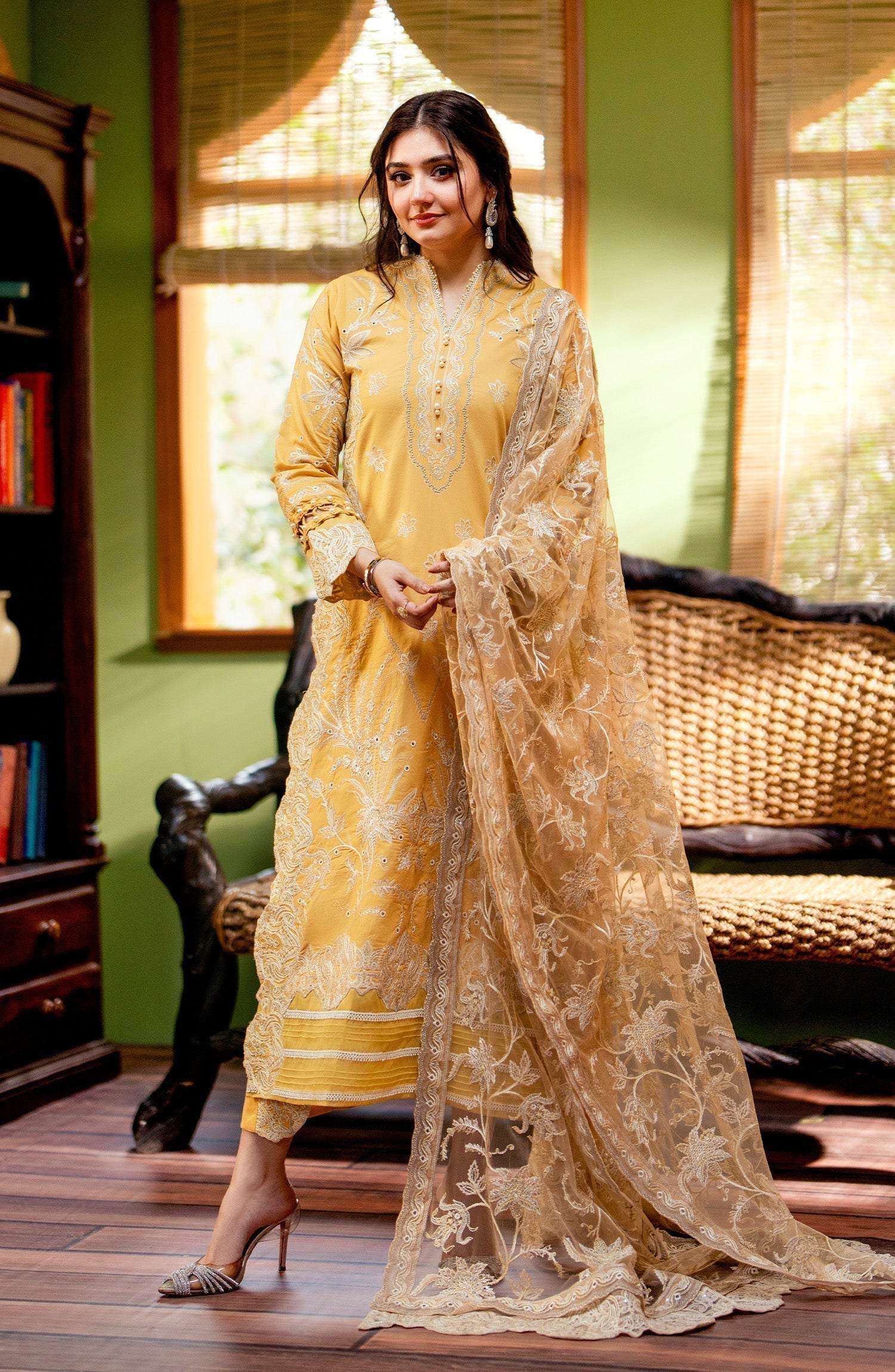 Maryum N Maria | Luxury Lawn 24 | Lamya - by - Libasekhas UK - Registered Vendor of : Maryum N Maria - 100% Original Designer Dresss
