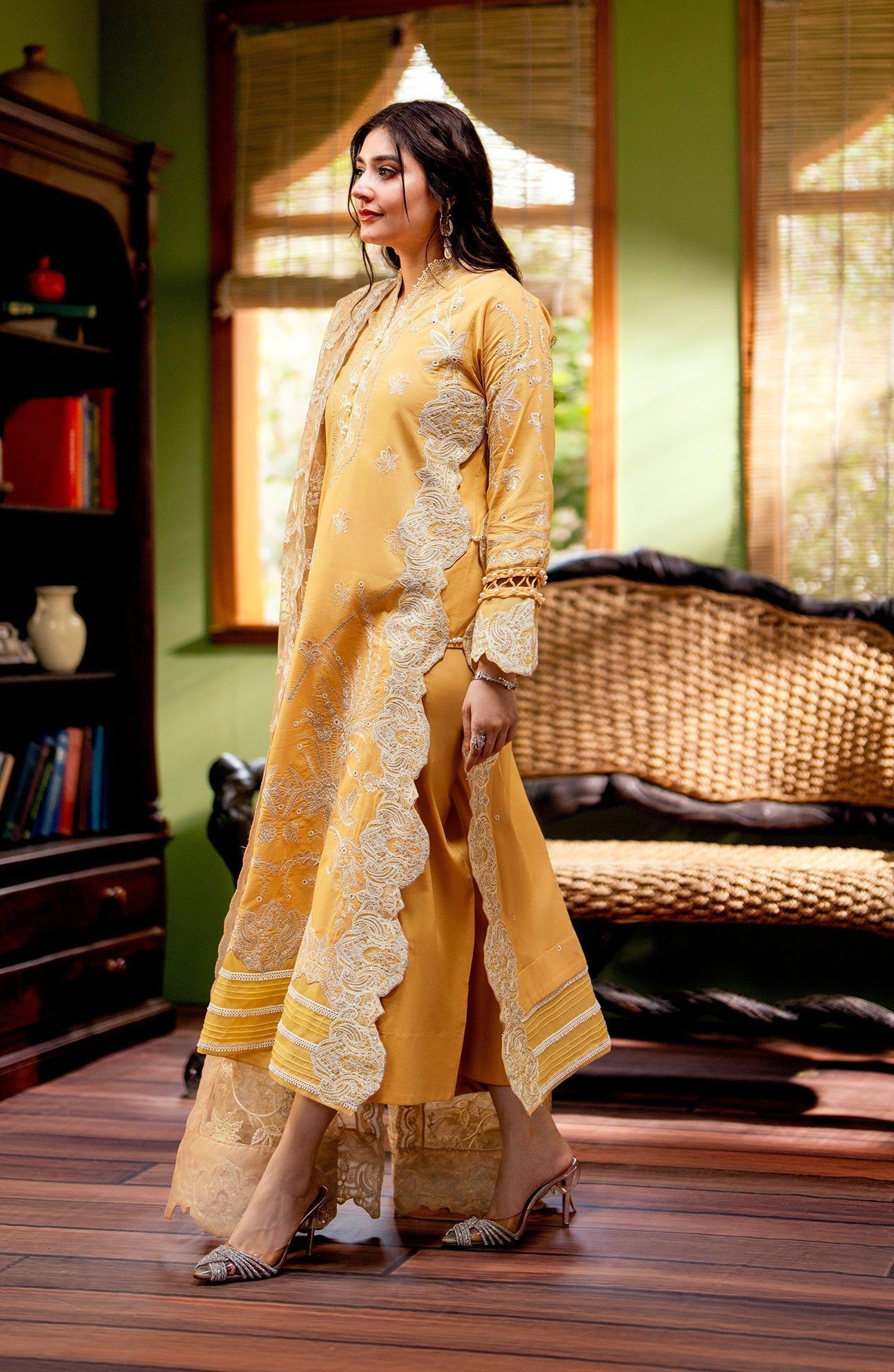 Maryum N Maria | Luxury Lawn 24 | Lamya - by - Libasekhas UK - Registered Vendor of : Maryum N Maria - 100% Original Designer Dresss