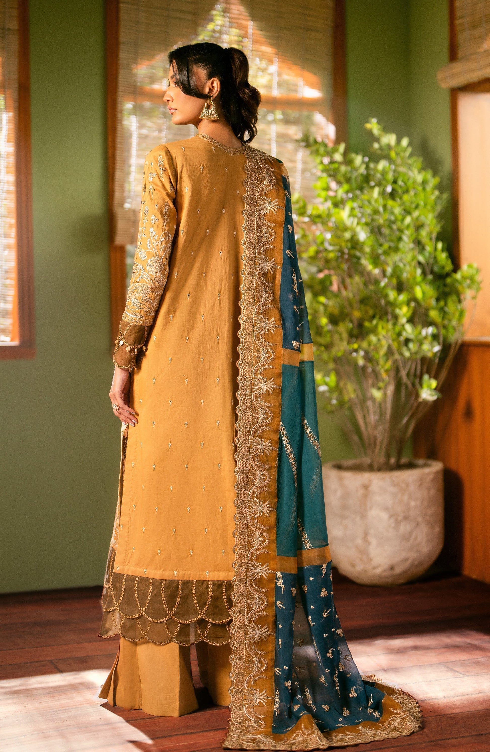 Maryum N Maria | Luxury Lawn 24 | Heba - by - Libasekhas UK - Registered Vendor of : Maryum N Maria - 100% Original Designer Dresss