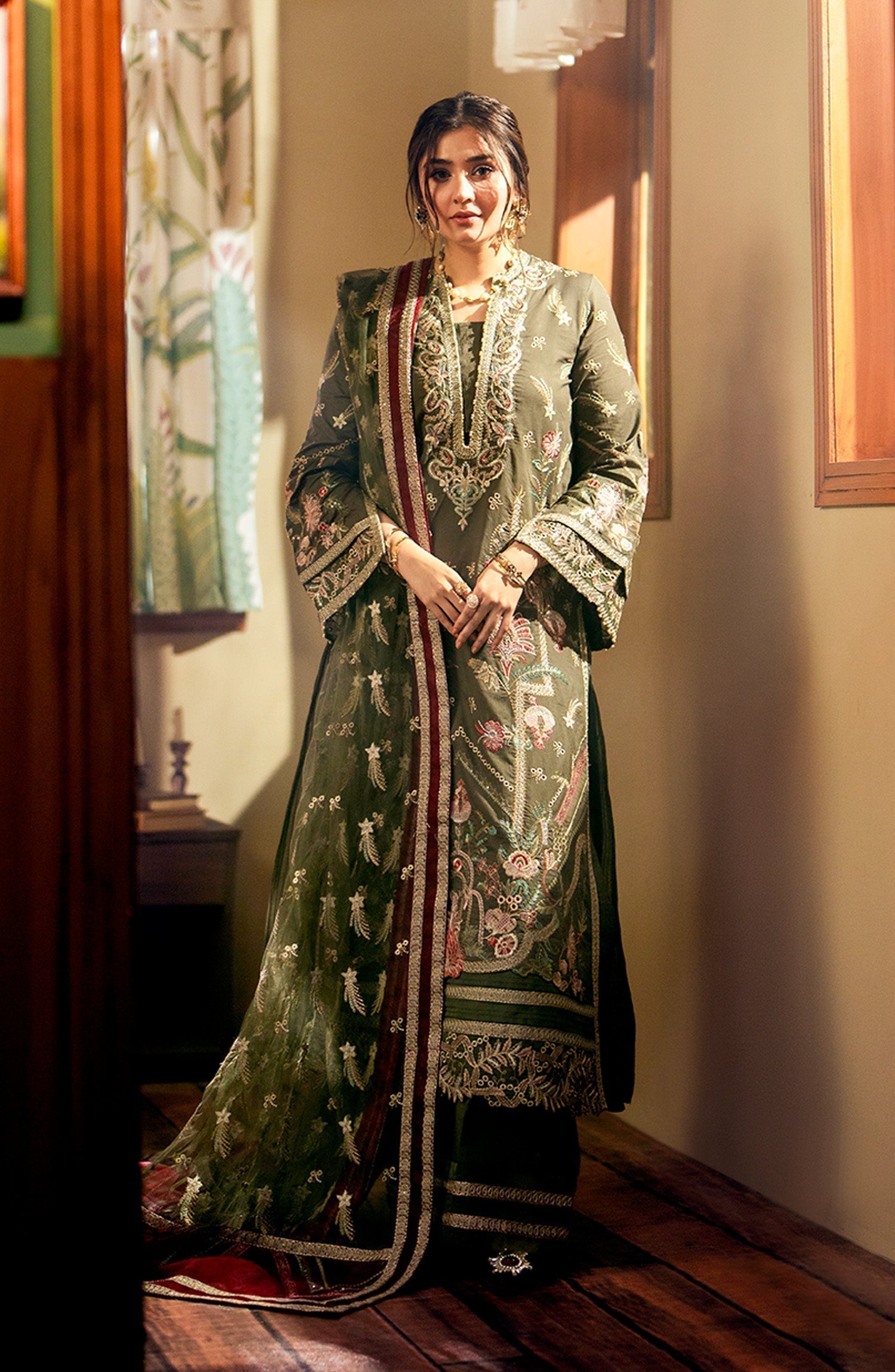 Maryum N Maria | Luxury Lawn 24 | Amira - by - Libasekhas UK - Registered Vendor of : Maryum N Maria - 100% Original Designer Dresss
