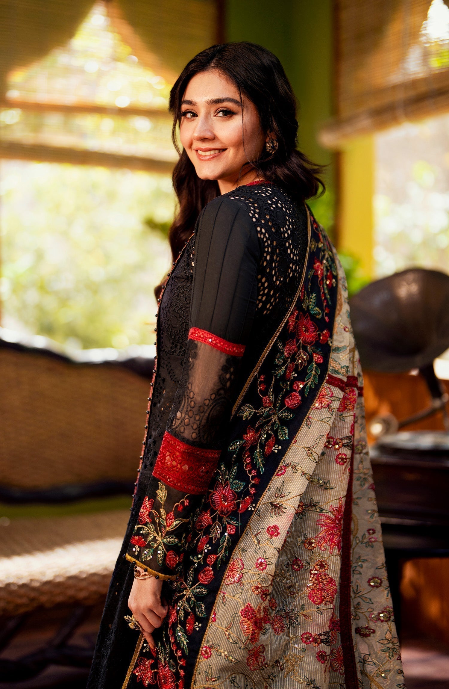 Maryum N Maria | Luxury Lawn 24 | Zayna - by - Libasekhas UK - Registered Vendor of : Maryum N Maria - 100% Original Designer Dresss