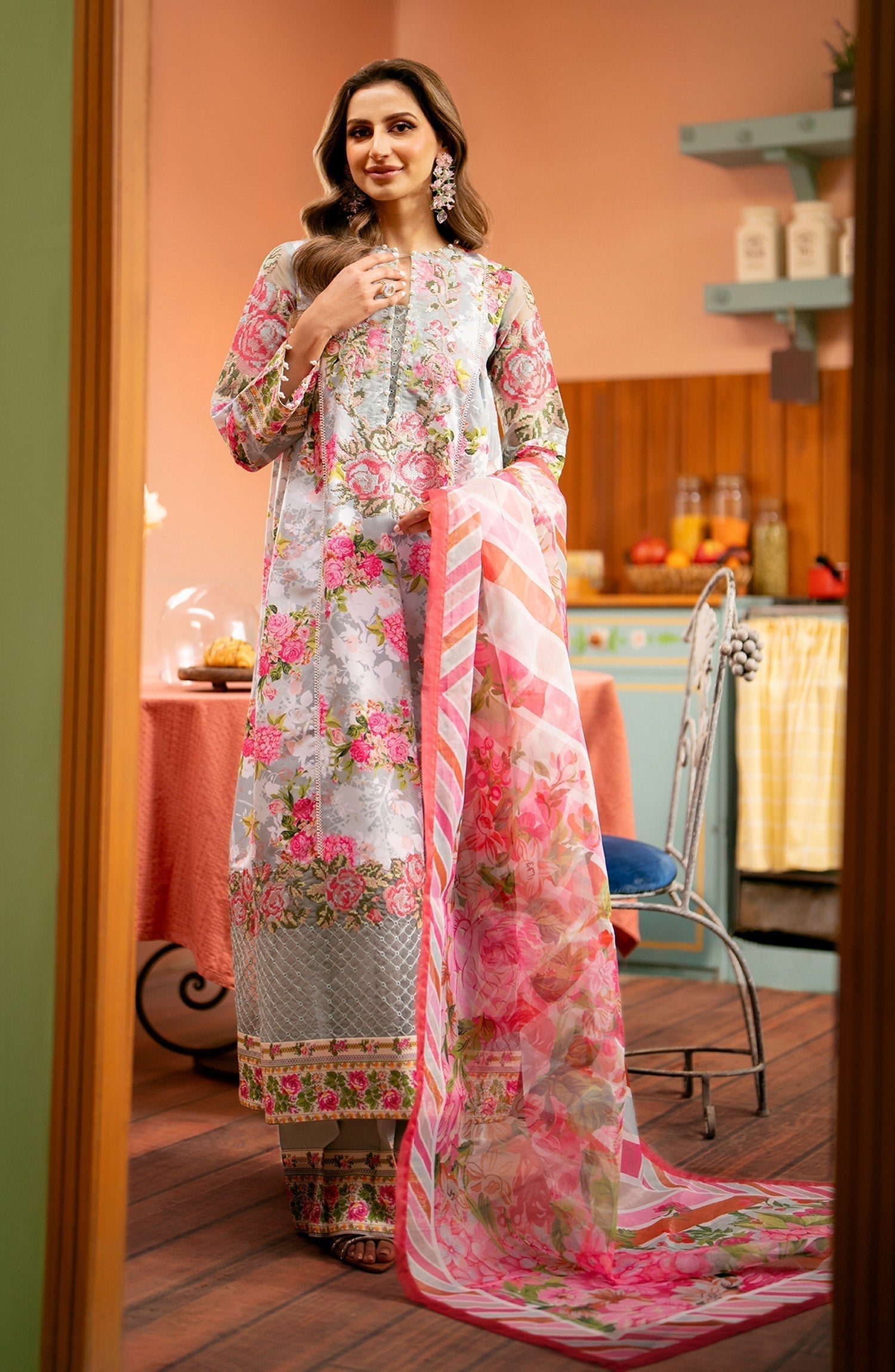 Maryum N Maria | Luxury Lawn 24 | Maya - by - Libasekhas UK - Registered Vendor of : Maryum N Maria - 100% Original Designer Dresss
