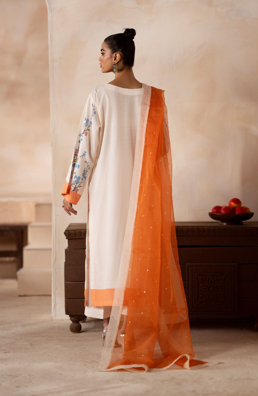 Maryum N Maria | Zeil Winter | SHREYA - MS40105 - by - Libasekhas UK - Registered Vendor of : Maryam N Maria - 100% Original Designer Dresss