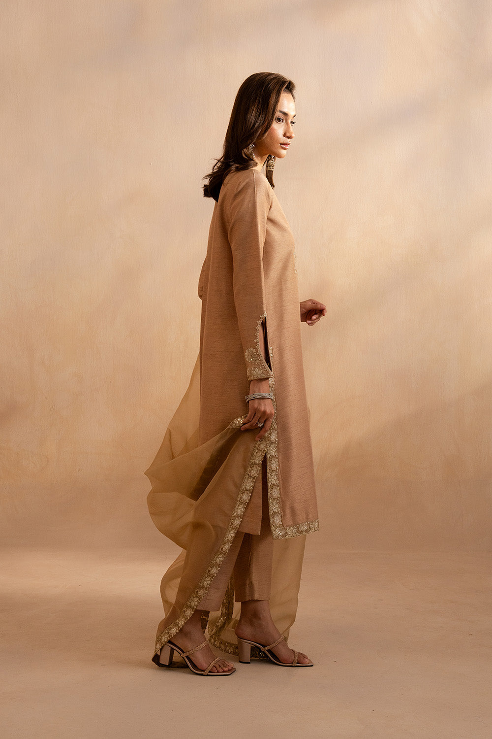 Maryum N Maria | Dhahab 25 | ALANAA - MS50259 - by - Libasekhas UK - Registered Vendor of : Maryam N Maria - 100% Original Designer Dresss