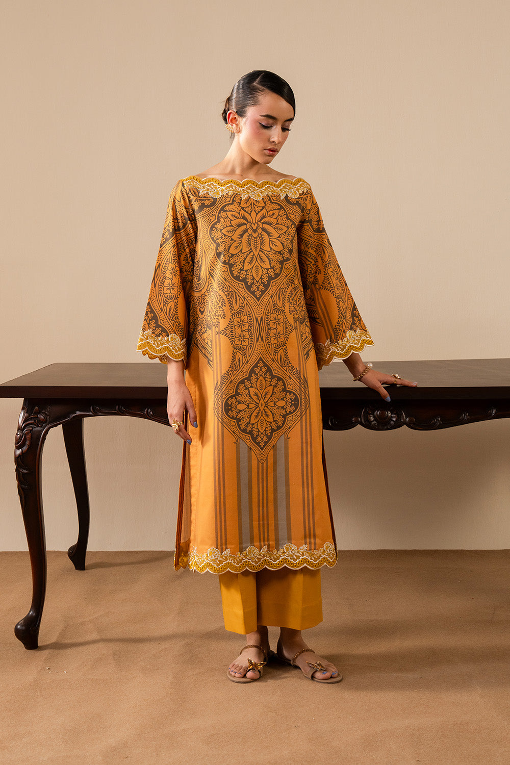 Maryum N Maria | Floren Lawn | IRIS - by - Libasekhas UK - Registered Vendor of : Maryam N Maria - 100% Original Designer Dresss