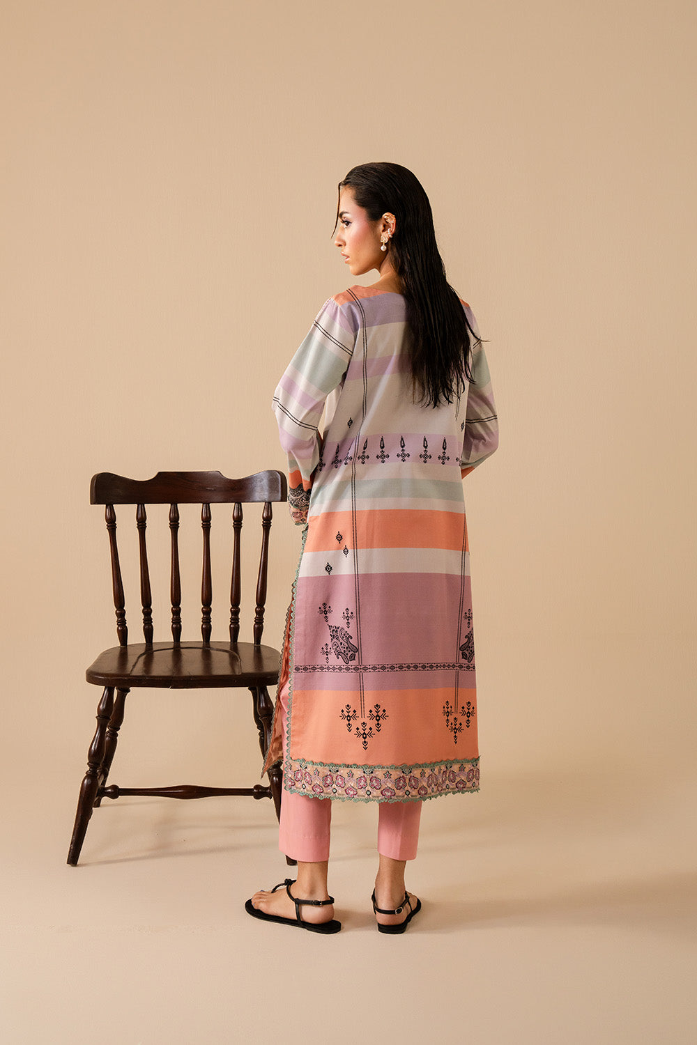 Maryum N Maria | Floren Lawn | CLARA - by - Libasekhas UK - Registered Vendor of : Maryam N Maria - 100% Original Designer Dresss