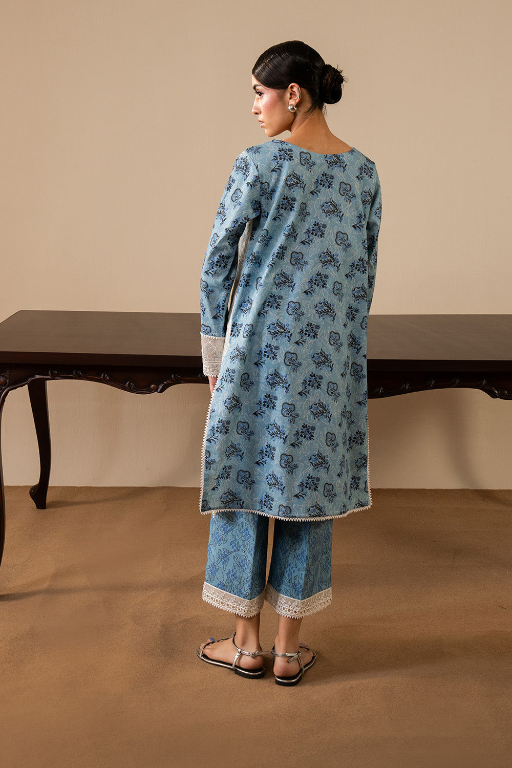 Maryum N Maria | Floren Lawn |   COCO - by - Libasekhas UK - Registered Vendor of : Maryam N Maria - 100% Original Designer Dresss