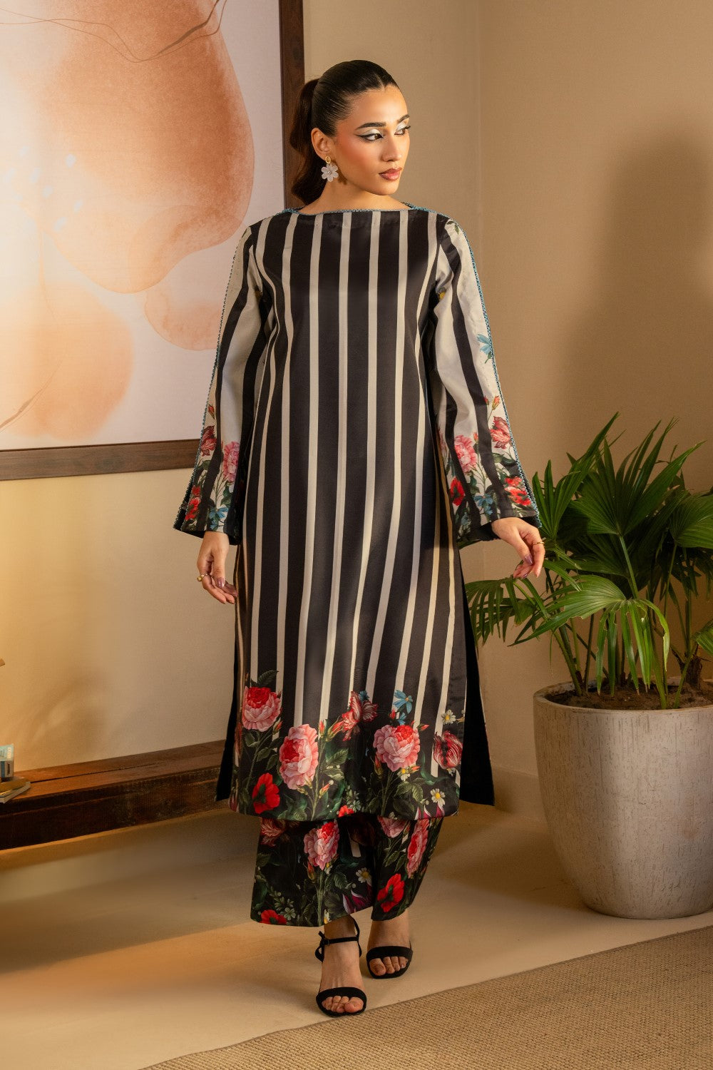 Maryum N Maria | Aurora Collection | DIBA - MS50502 - by - Libasekhas UK - Registered Vendor of : Maryum N Maria - 100% Original Designer Dresss