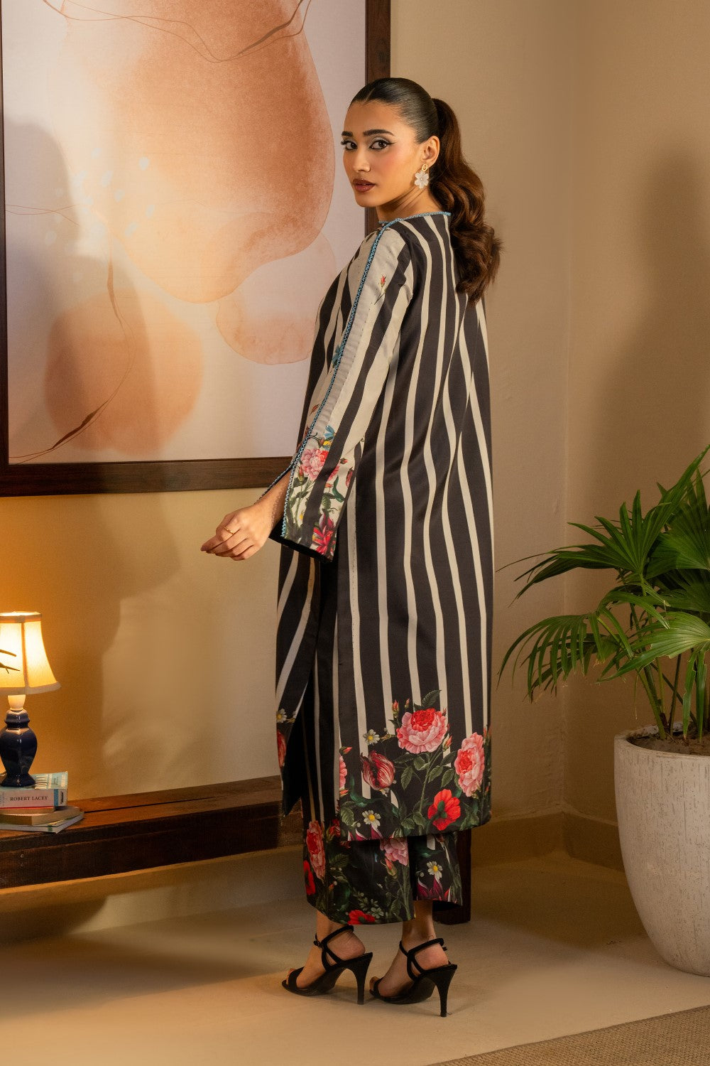 Maryum N Maria | Aurora Collection | DIBA - MS50502 - by - Libasekhas UK - Registered Vendor of : Maryum N Maria - 100% Original Designer Dresss