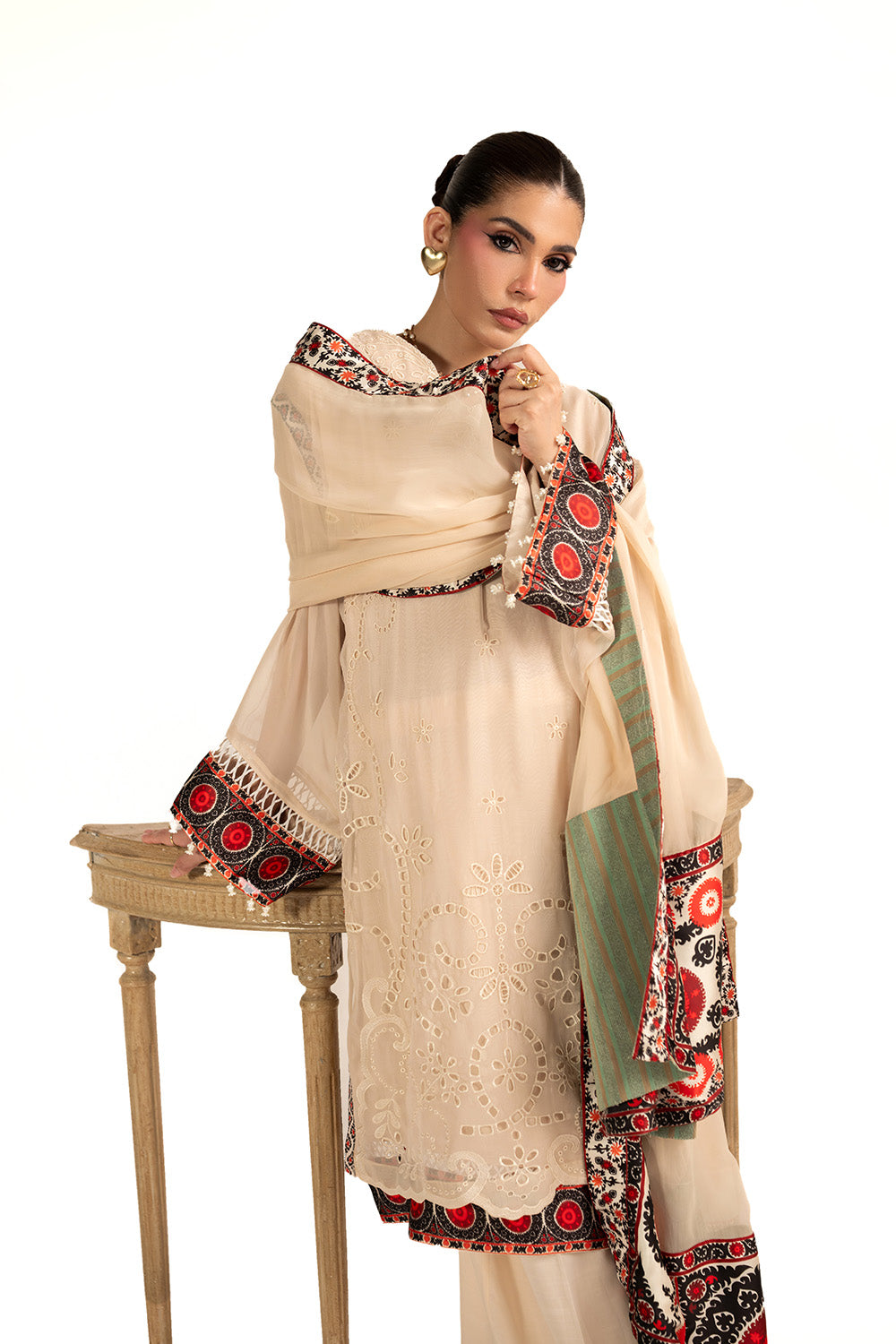 Maryum N Maria | Clestine Luxe Pret | VELORA - by Libasekhas UK - Registered Vendor of : Maryum n Maria - 100% Original Designer Dress