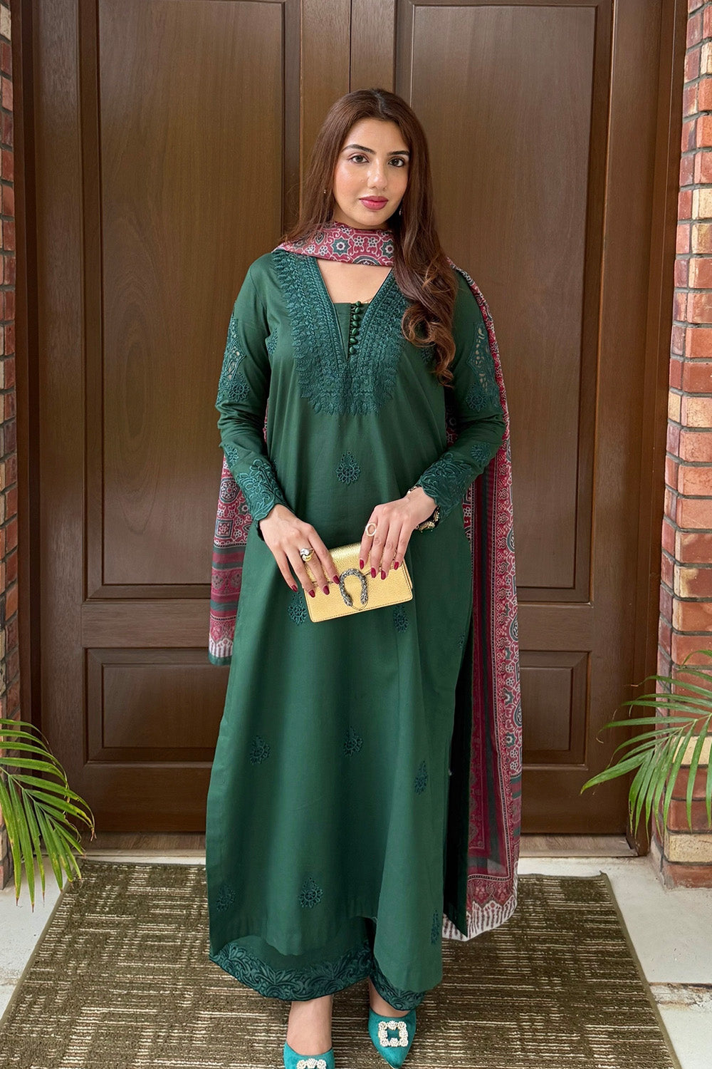 Maryum N Maria | Vasl Pret | SIARA - MSS5704 - by Libasekhas UK - Registered Vendor of : Maryum N Maria - 100% Original Designer Dress