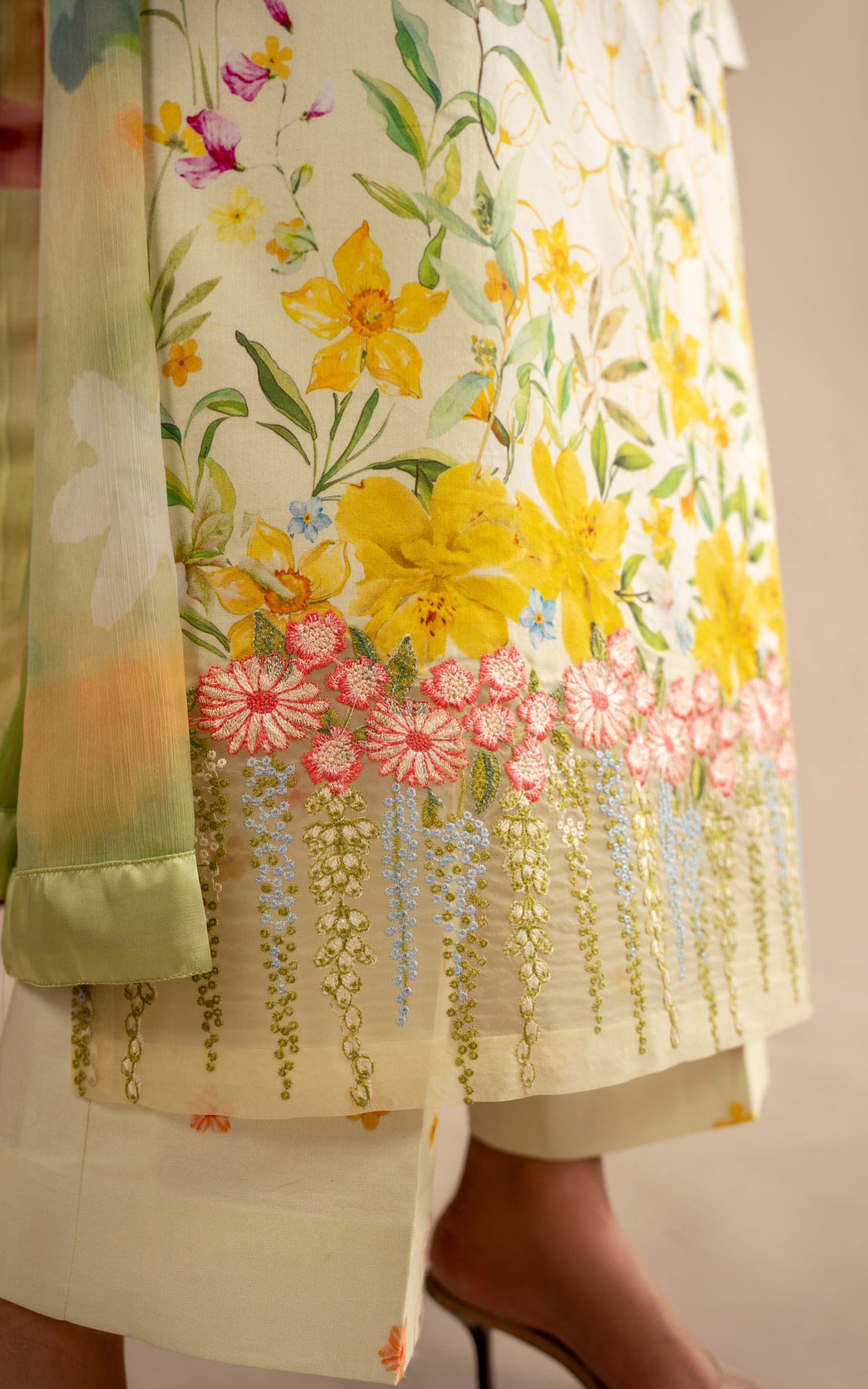 Asifa and Nabeel | Meraki SUmmer 26 | Orchid MSSL-01 - by Libasekhas UK - Registered Vendor of : Asifa and Nabeel - 100% Original Designer Dress