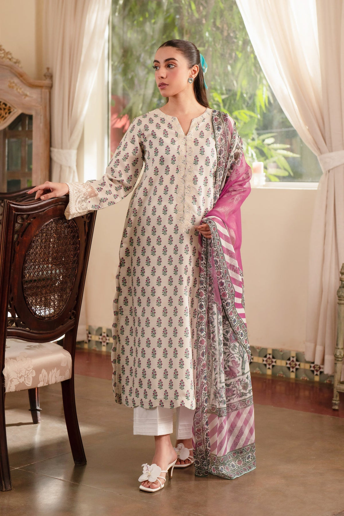 Xenia Formals | Summer Away 25 | ANNECY - A - by - Libasekhas UK - Registered Vendor of : Xenia Formals - 100% Original Designer Dresss