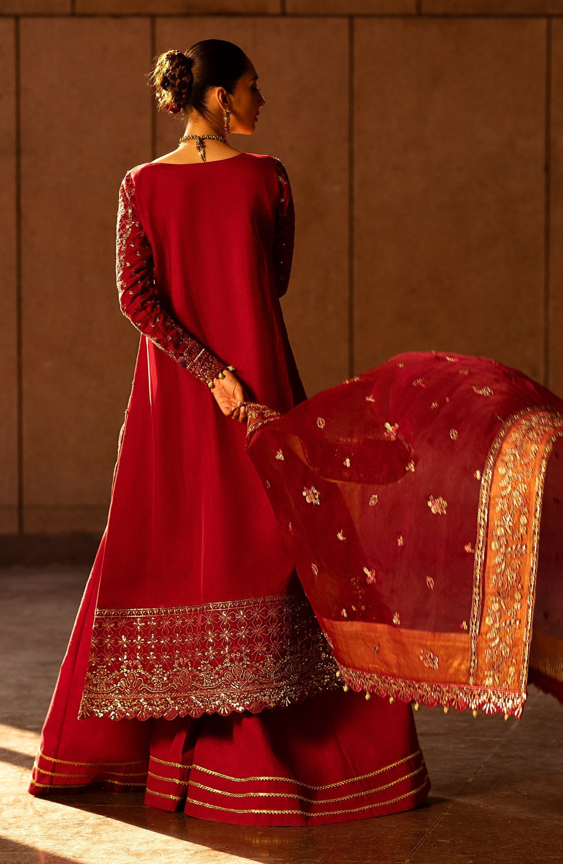 Emaan Adeel | Casabella Wedding Formals | ALIERA - by - Libasekhas UK - Registered Vendor of : Emaan Adeel - 100% Original Designer Dresss