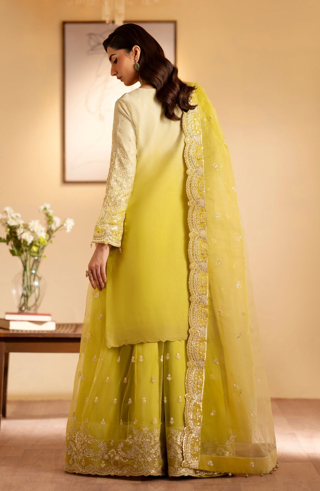Emaan Adeel | Romansiyyah Luxury Formals 24 | Sabian - by - Libasekhas UK - Registered Vendor of : Emaan Adeel - 100% Original Designer Dresss
