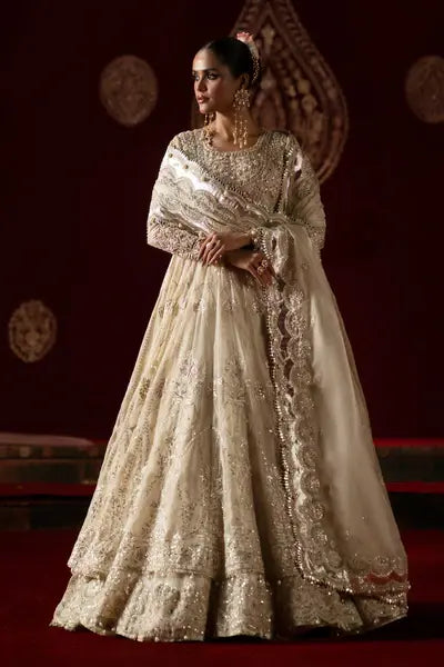 GOWN