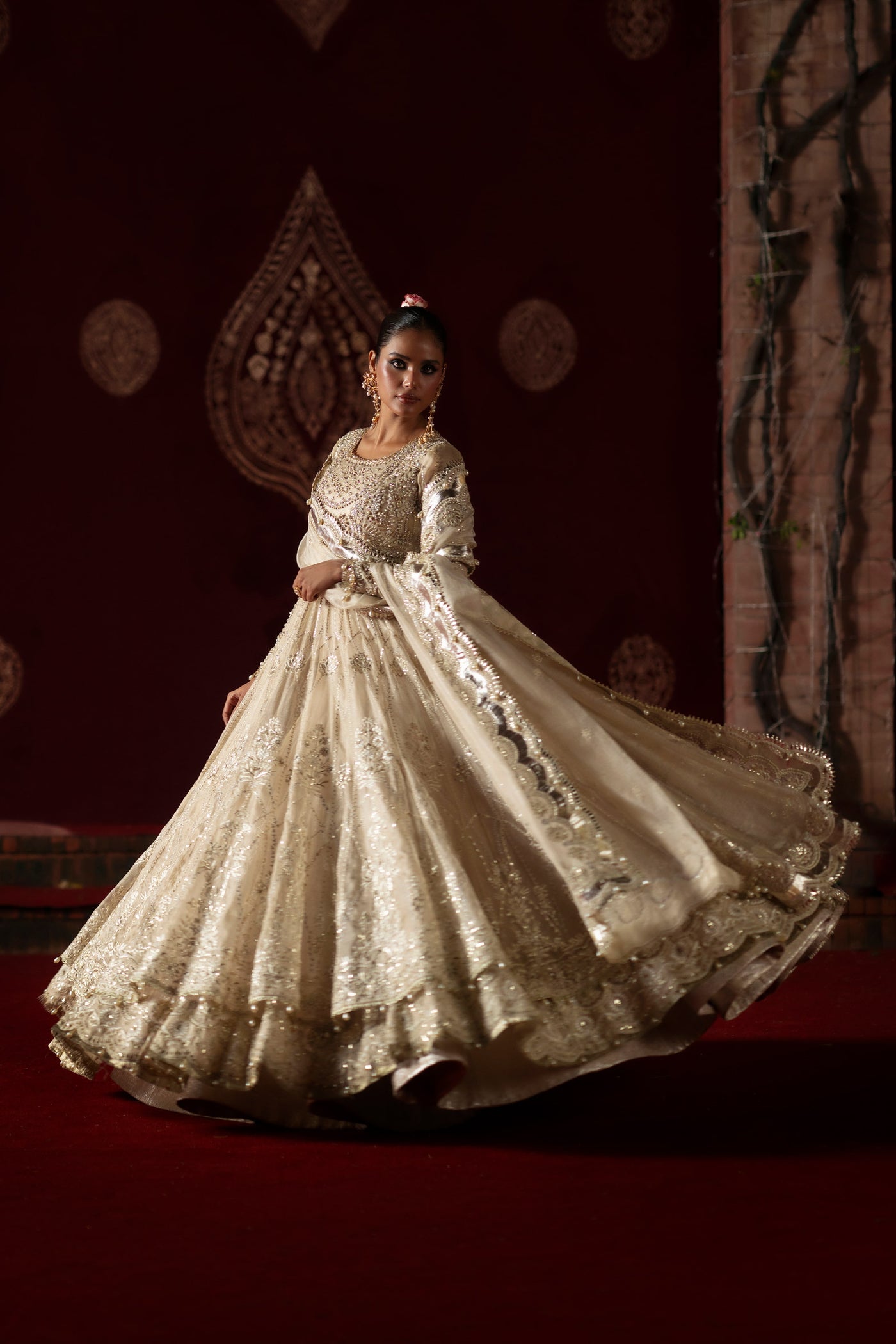 Saad Bin Shahzad | Laavni Formals | ASHFI - by Libasekhas UK - Registered Vendor of : Saad Bin Shahzad - 100% Original Designer Dress