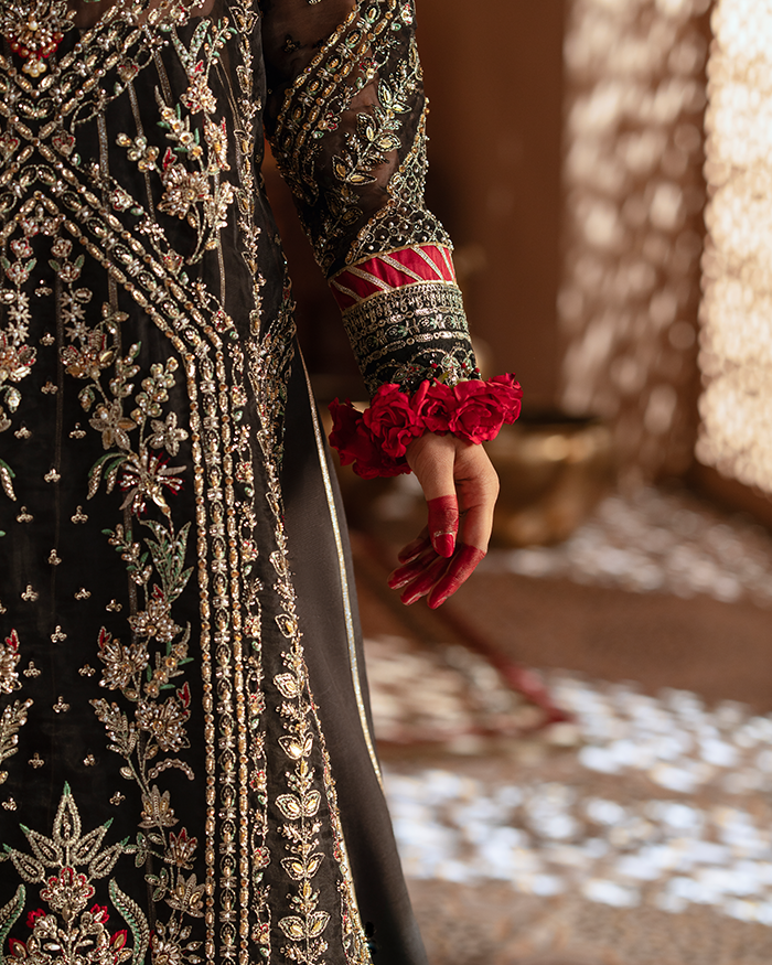 Zevk | Mughal Raniya | Chand Begum - by - Libasekhas UK - Registered Vendor of : Zevk - 100% Original Designer Dresss