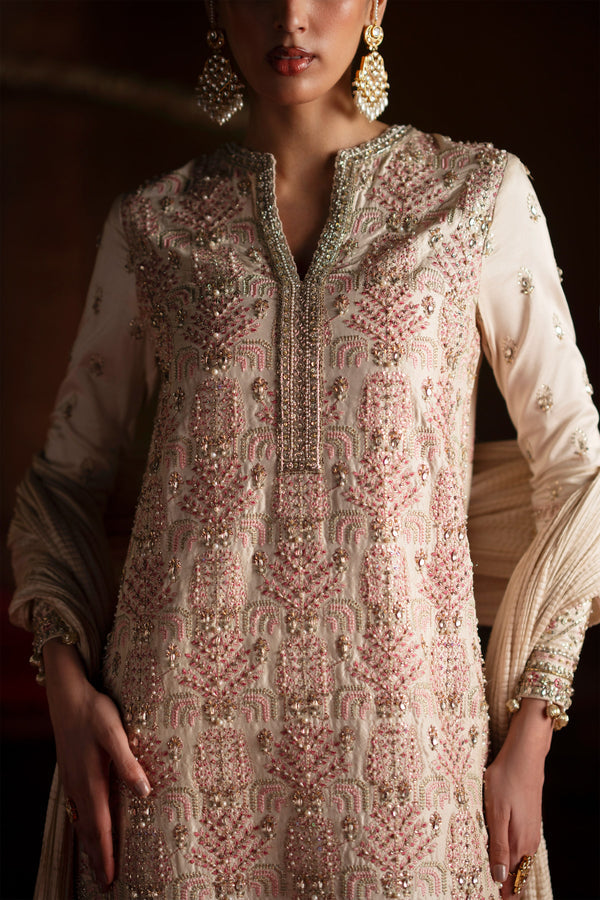 Saad Bin Shahzad | Laavni Formals | ELIF - by Libasekhas UK - Registered Vendor of : Saad Bin Shahzad - 100% Original Designer Dress