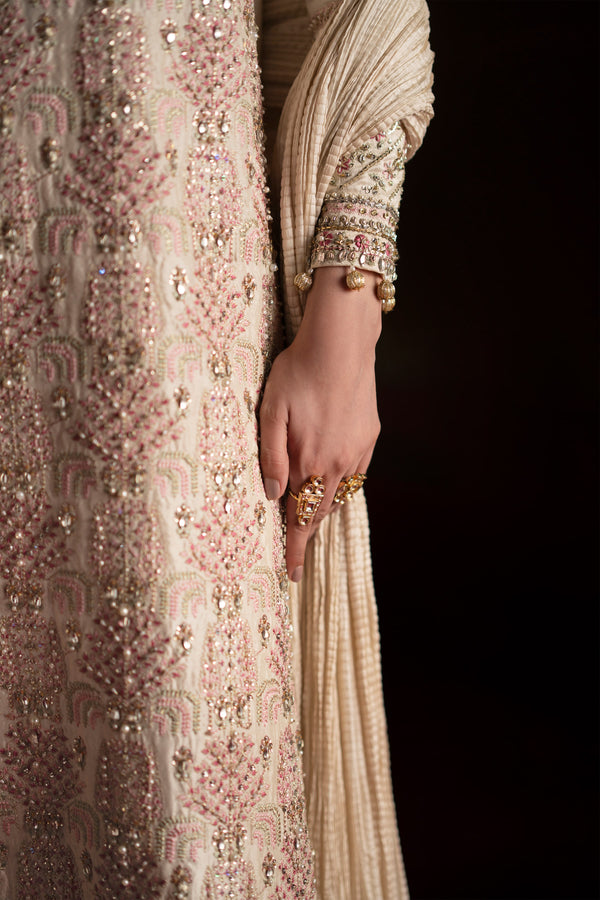 Saad Bin Shahzad | Laavni Formals | ELIF - by Libasekhas UK - Registered Vendor of : Saad Bin Shahzad - 100% Original Designer Dress