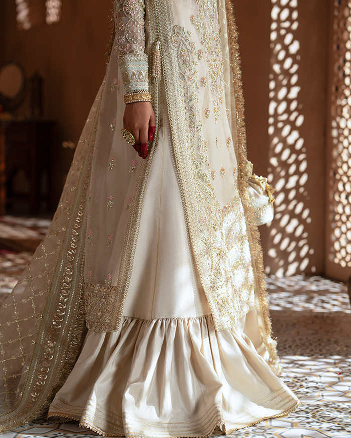 Zevk | Mughal Raniya | Ruhaani Begum - by - Libasekhas UK - Registered Vendor of : Zevk - 100% Original Designer Dresss