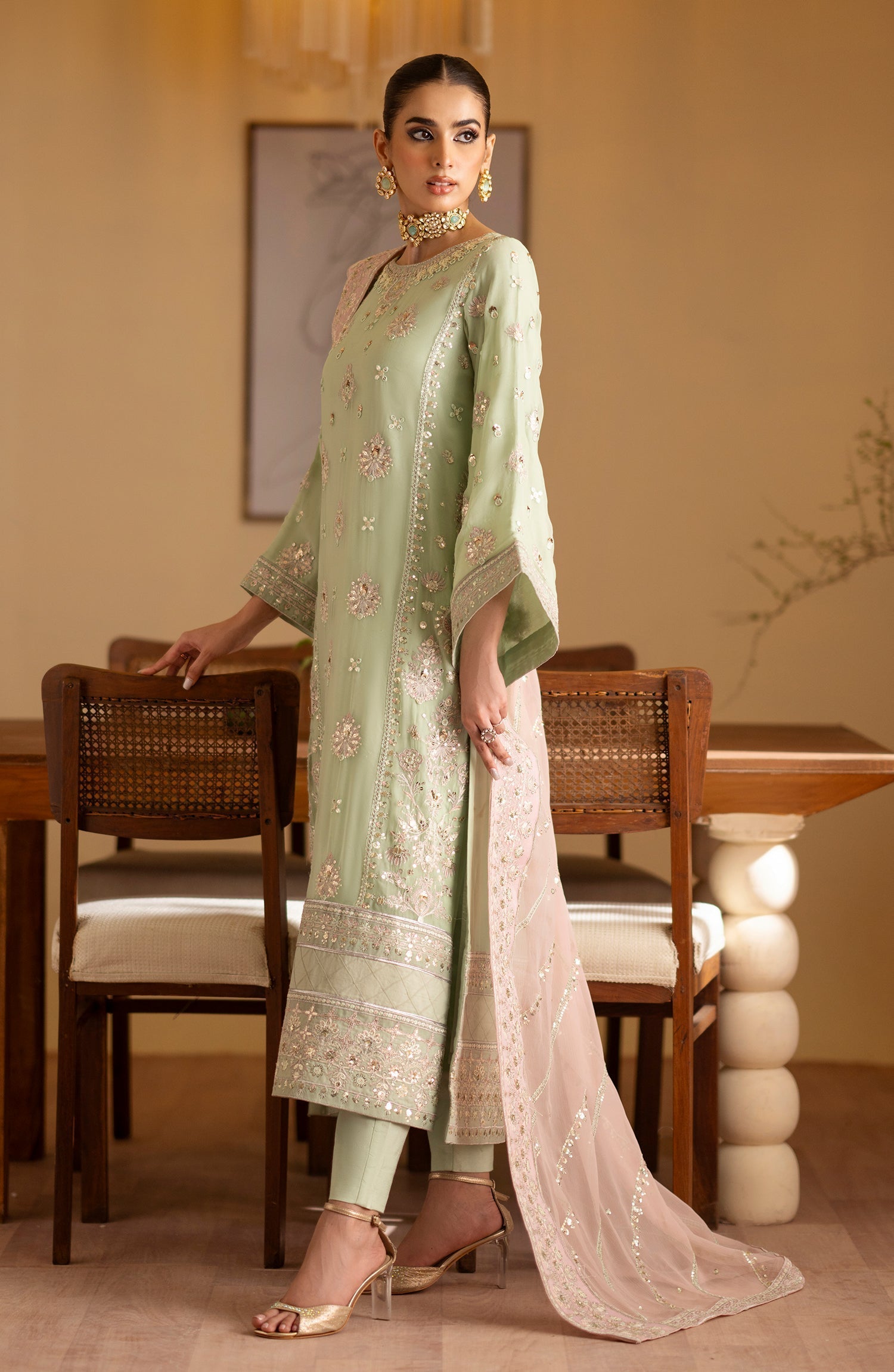 Emaan Adeel | Romansiyyah Luxury Formals 24 | Najmeh - by - Libasekhas UK - Registered Vendor of : Emaan Adeel - 100% Original Designer Dresss