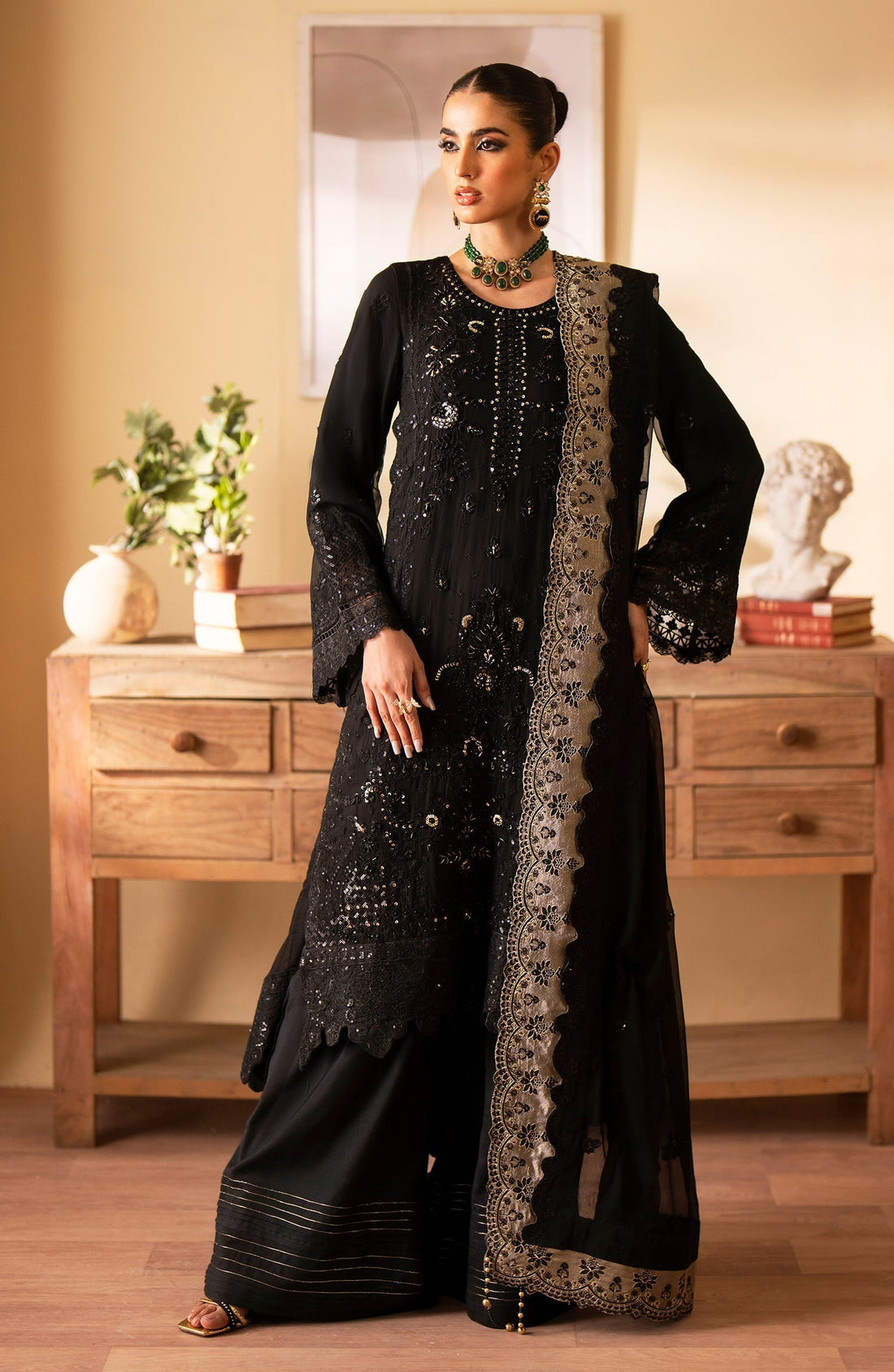 Emaan Adeel | Romansiyyah Luxury Formals 24 | Rehani - by - Libasekhas UK - Registered Vendor of : Emaan Adeel - 100% Original Designer Dresss