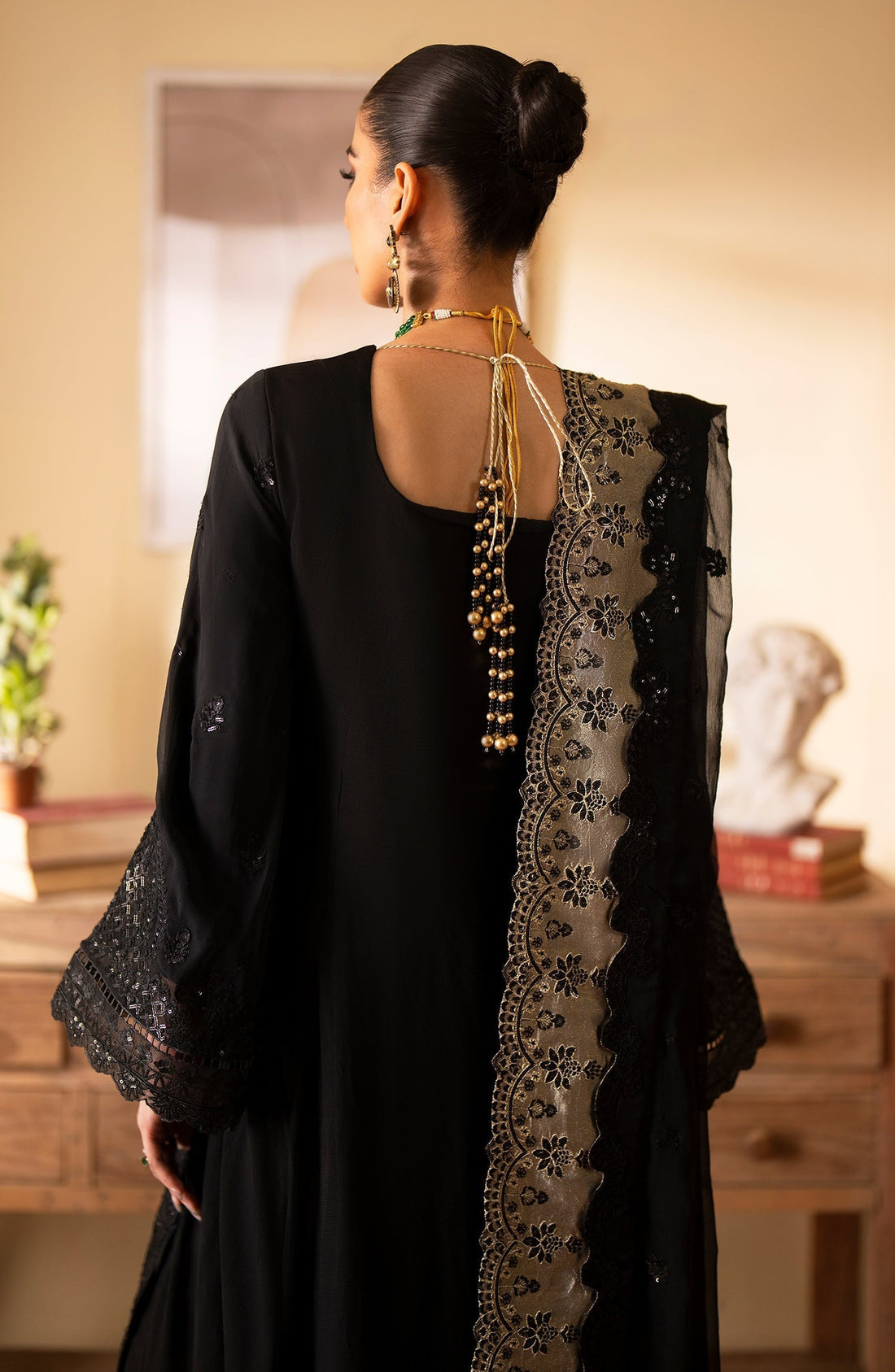Emaan Adeel | Romansiyyah Luxury Formals 24 | Rehani - by - Libasekhas UK - Registered Vendor of : Emaan Adeel - 100% Original Designer Dresss