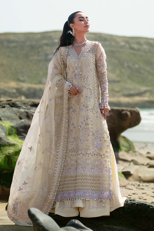 Emaan Adeel | Kamari Reveuse Wedding Formals | ELLE - by - Libasekhas UK - Registered Vendor of : Emaan Adeel - 100% Original Designer Dresss