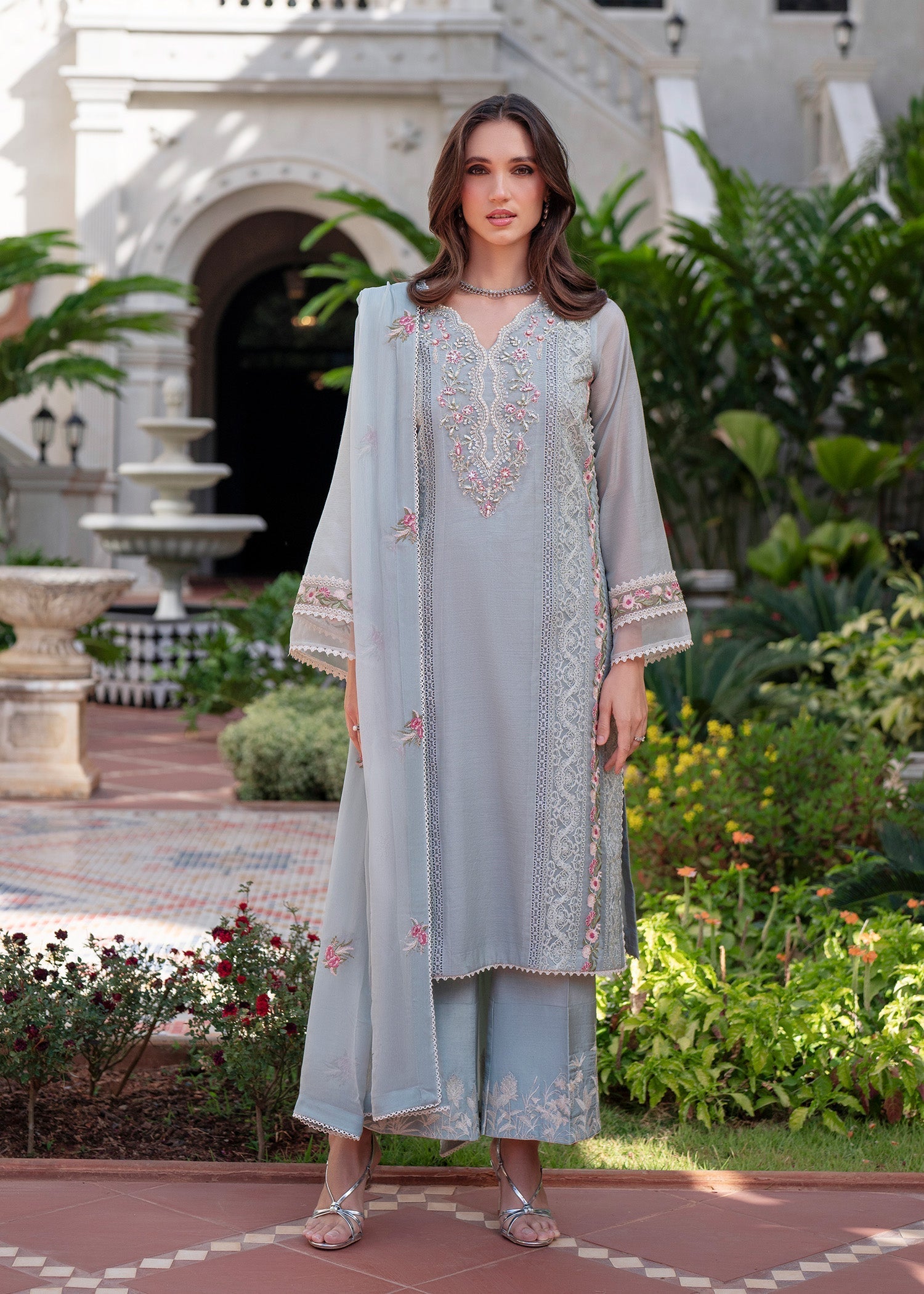Mehak Yaqoob | Marvi Festives | Nova - by - Libasekhas UK - Registered Vendor of : Mehak Yaqoob - 100% Original Designer Dresss