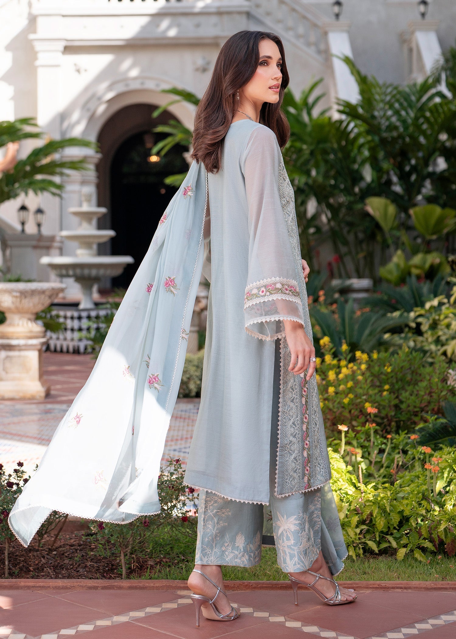 Mehak Yaqoob | Marvi Festives | Nova - by - Libasekhas UK - Registered Vendor of : Mehak Yaqoob - 100% Original Designer Dresss