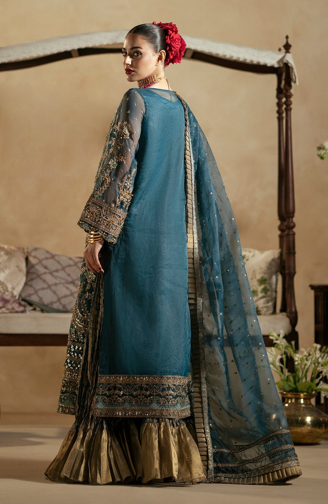 Maryum N Maria | Zamani Beghum Formals 23 | Zircon-(MW23-514) - by - Libasekhas UK - Registered Vendor of : Maryum N Maria - 100% Original Designer Dresss