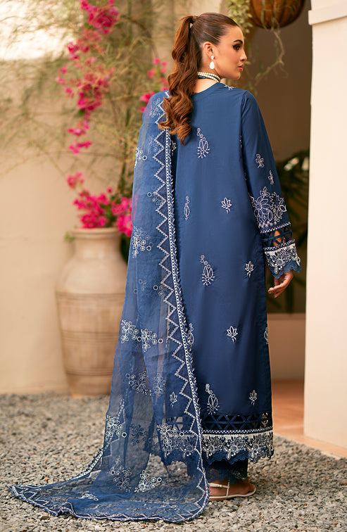 Emaan Adeel | Navaeh Luxury Pret | LYRA - by - Libasekhas UK - Registered Vendor of : Emaan Adeel - 100% Original Designer Dresss