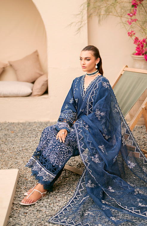 Emaan Adeel | Navaeh Luxury Pret | LYRA - by - Libasekhas UK - Registered Vendor of : Emaan Adeel - 100% Original Designer Dresss