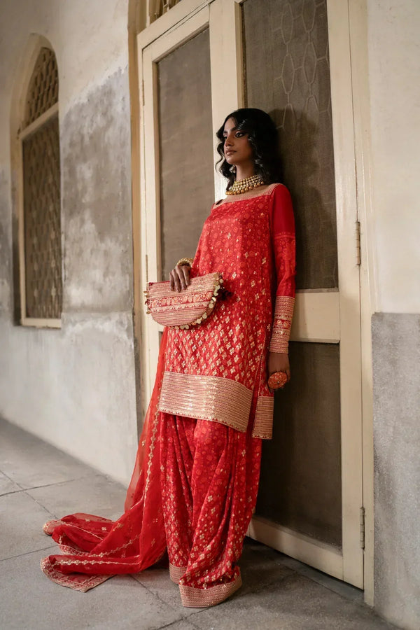 Erum Khan | Mannat Formals | Gulnaar - by - Libasekhas UK - Registered Vendor of : Erum Khan - 100% Original Designer Dresss