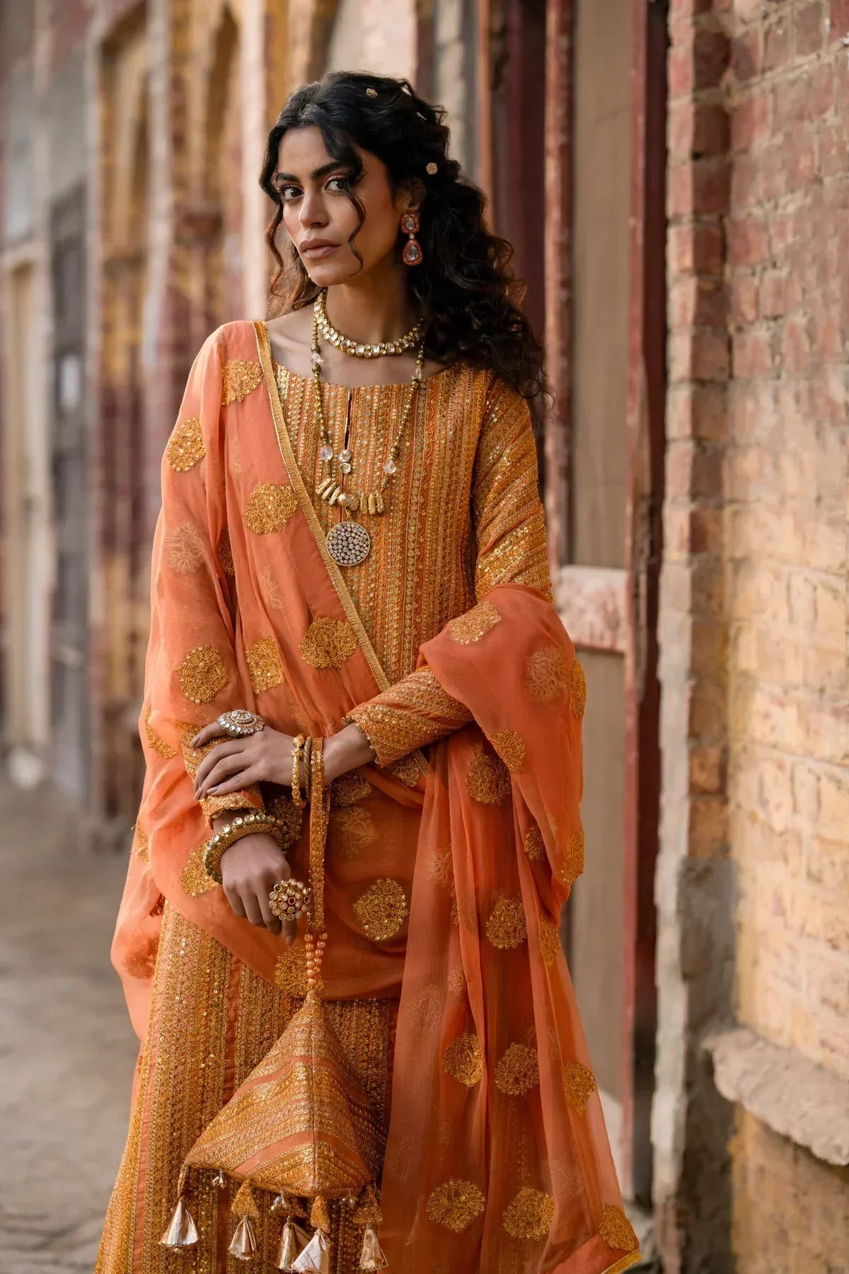 Erum Khan | Mannat Formals | Shamma - by - Libasekhas UK - Registered Vendor of : Erum Khan - 100% Original Designer Dresss