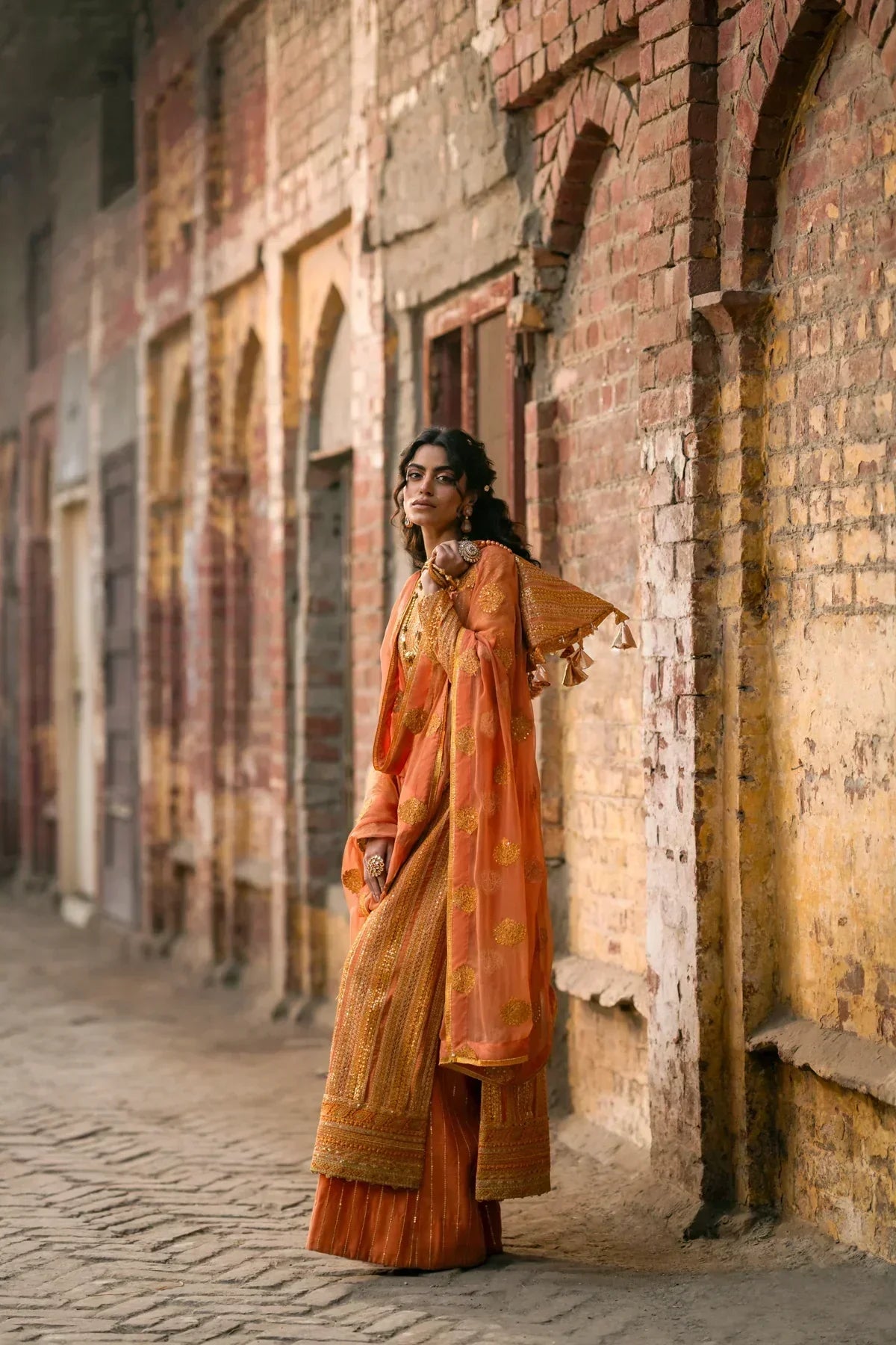 Erum Khan | Mannat Formals | Shamma - by - Libasekhas UK - Registered Vendor of : Erum Khan - 100% Original Designer Dresss